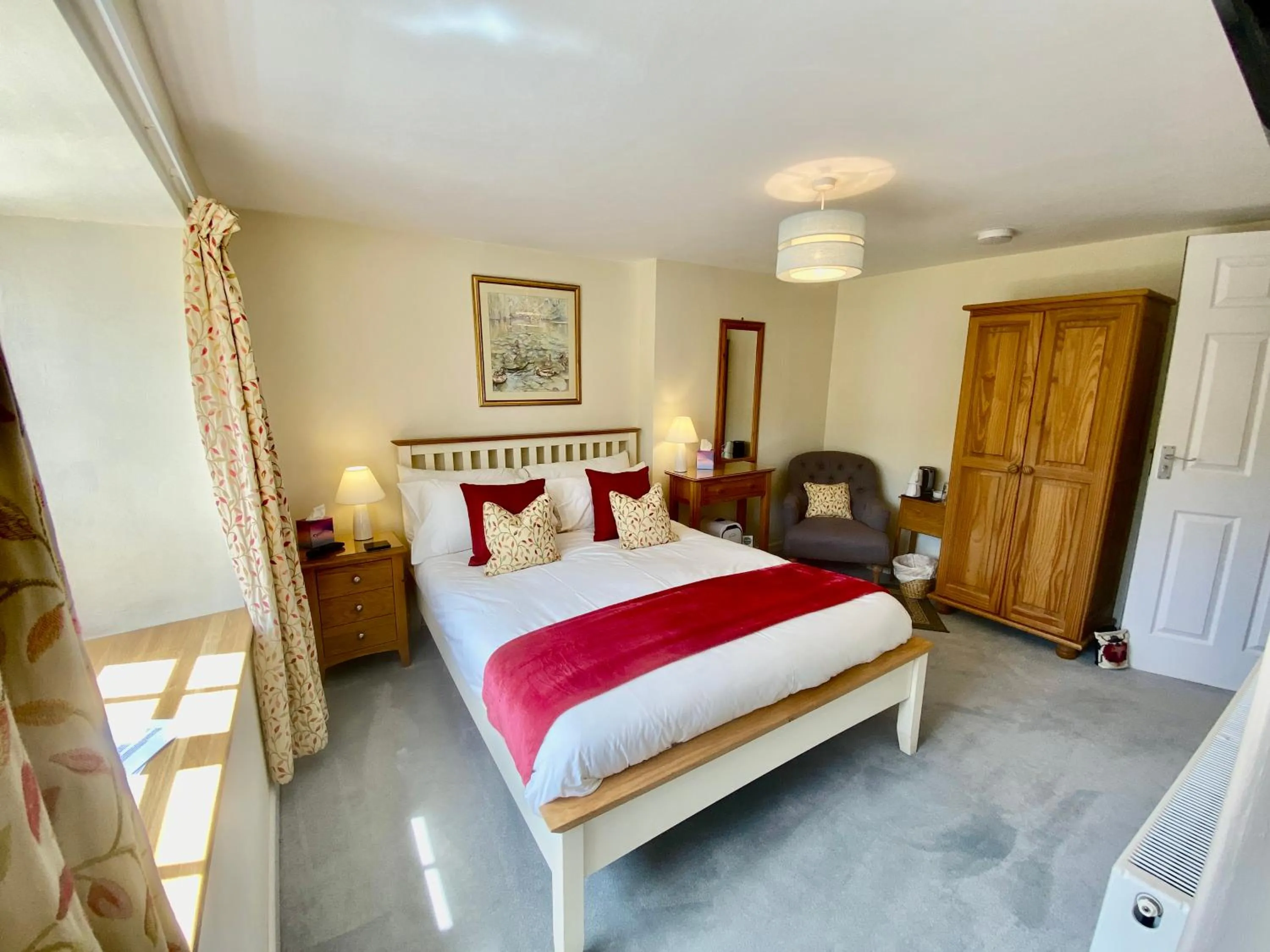 Bedroom, Bed in Lynwood House Bed and Breakfast