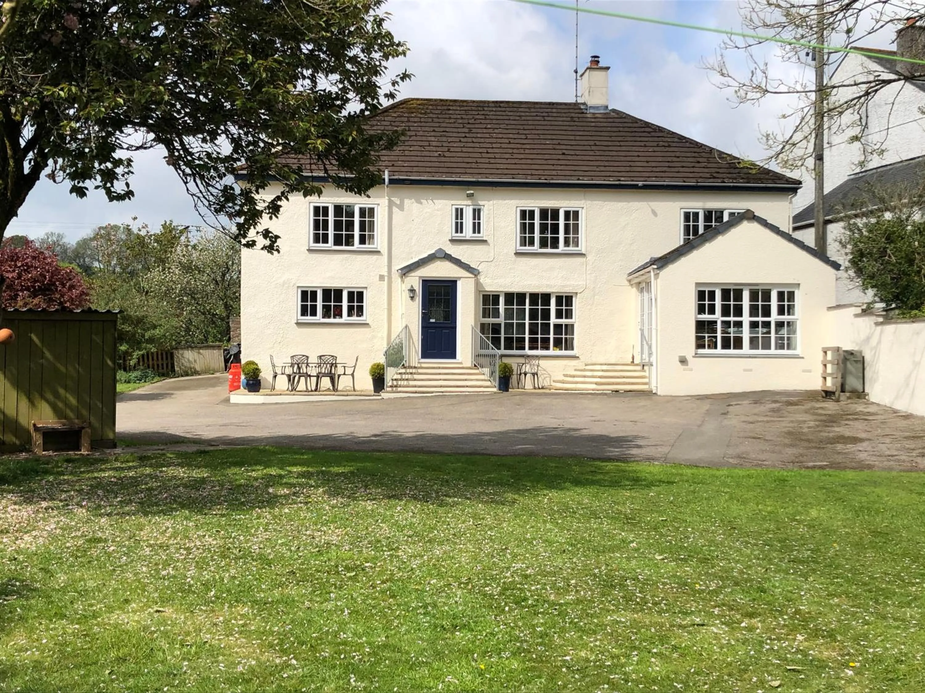 Property building in Lynwood House Bed and Breakfast