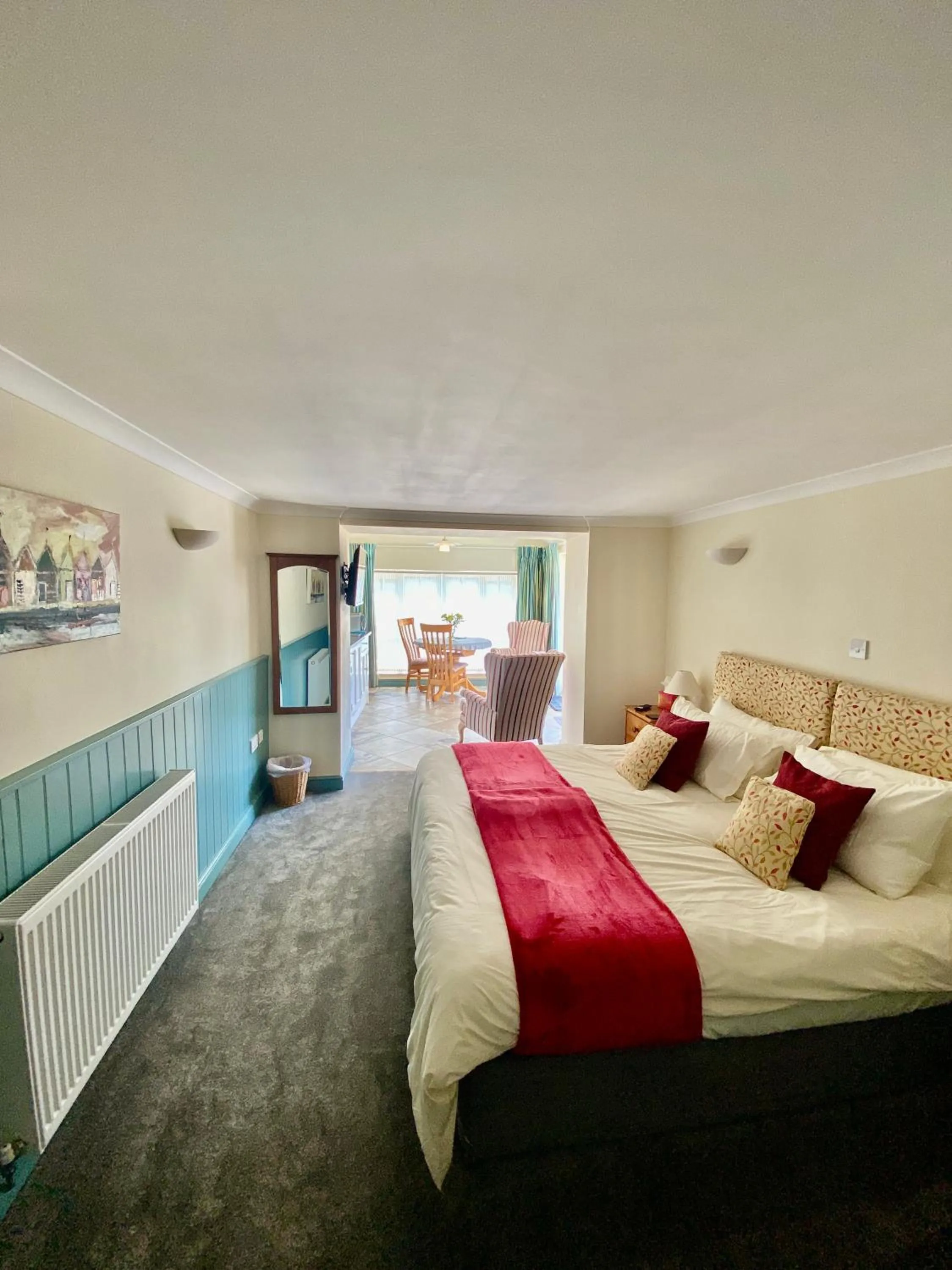 Bedroom, Bed in Lynwood House Bed and Breakfast