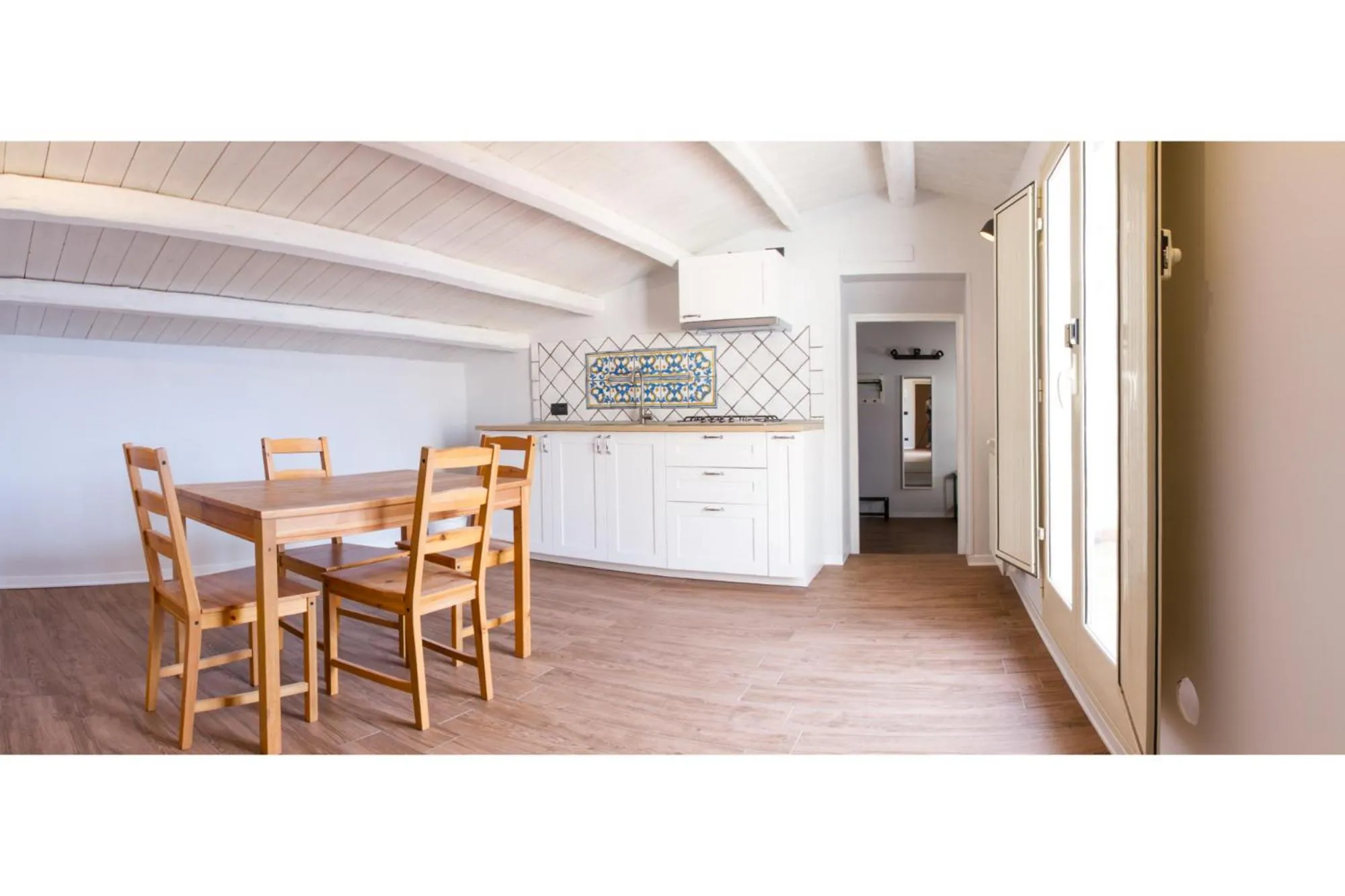 Kitchen or kitchenette in B&B Cortile Umberto I