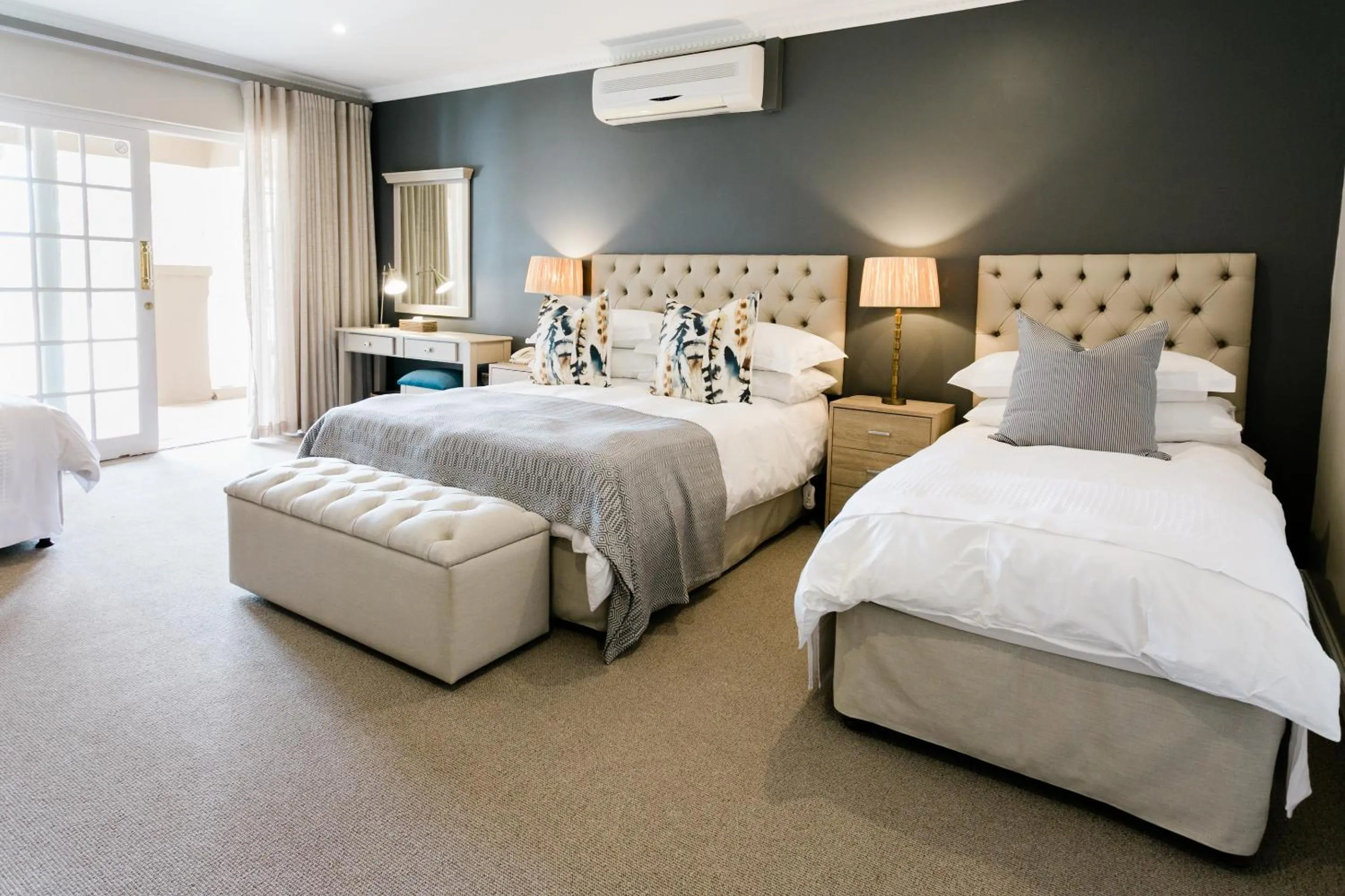 Bed in Mont d'Or Hotel Clarens