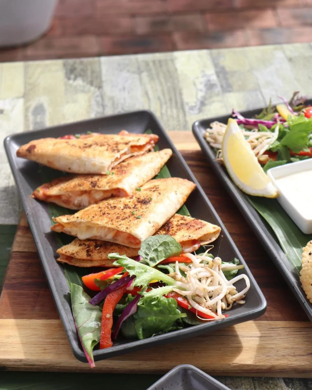 Food and drinks in Colonial Palms Motor Inn