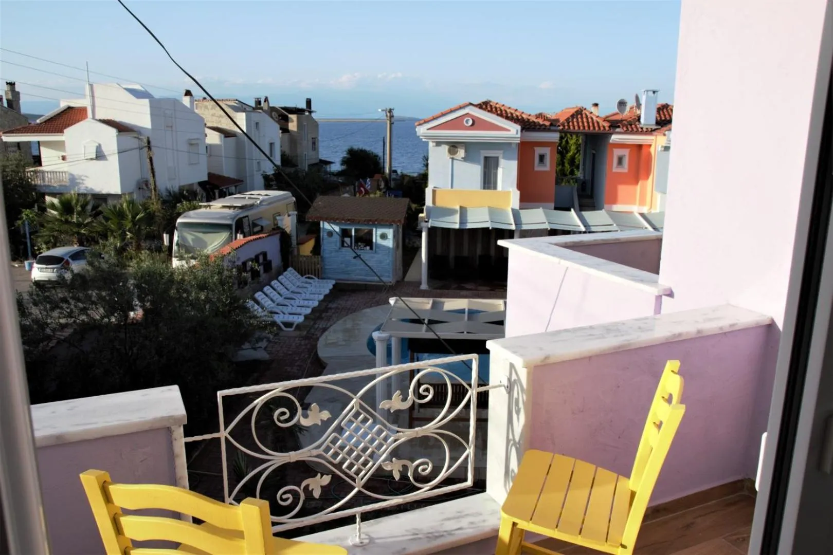 Property building in Cundavilla Hotel & Suites