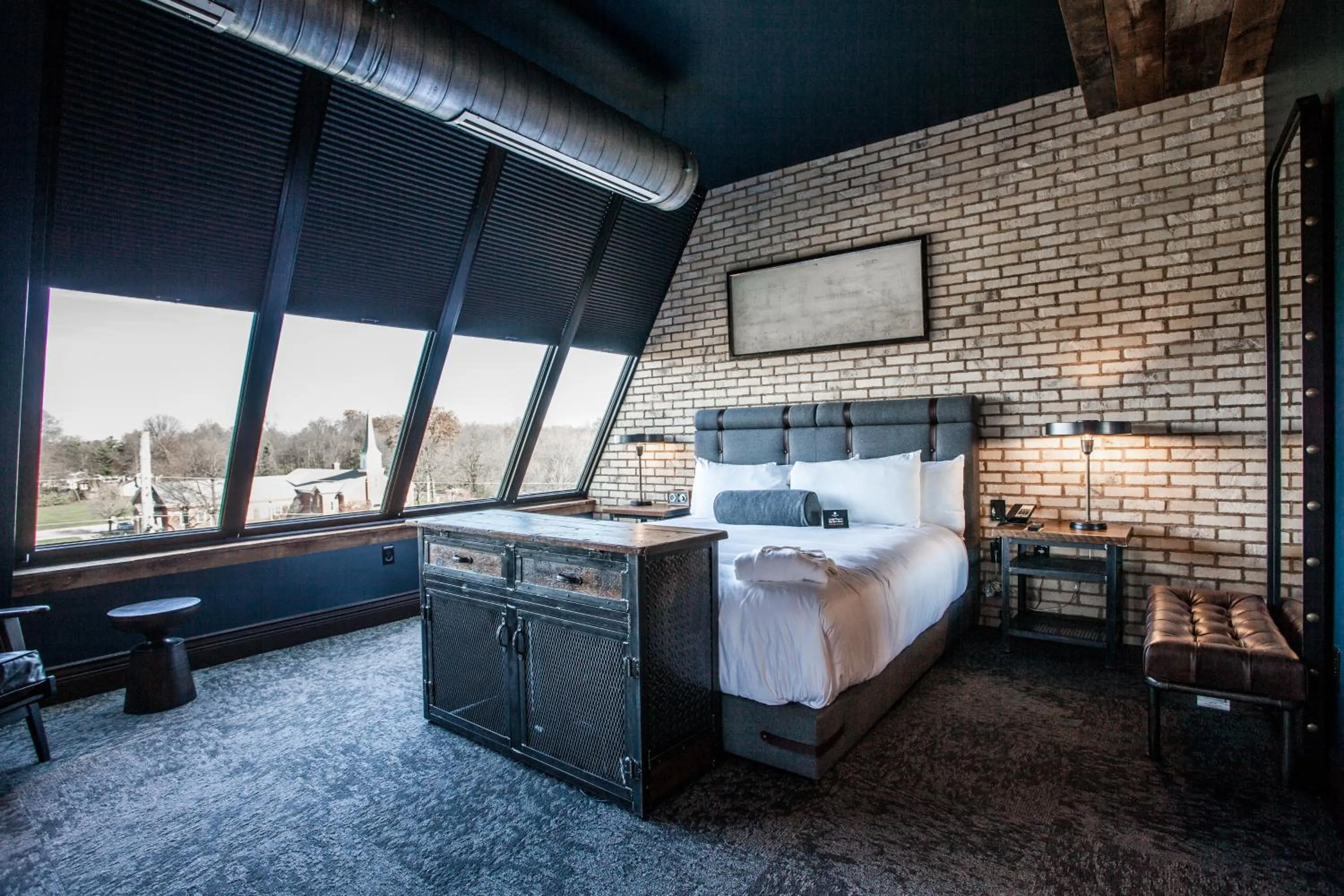 Bed in Ironworks Hotel Indy