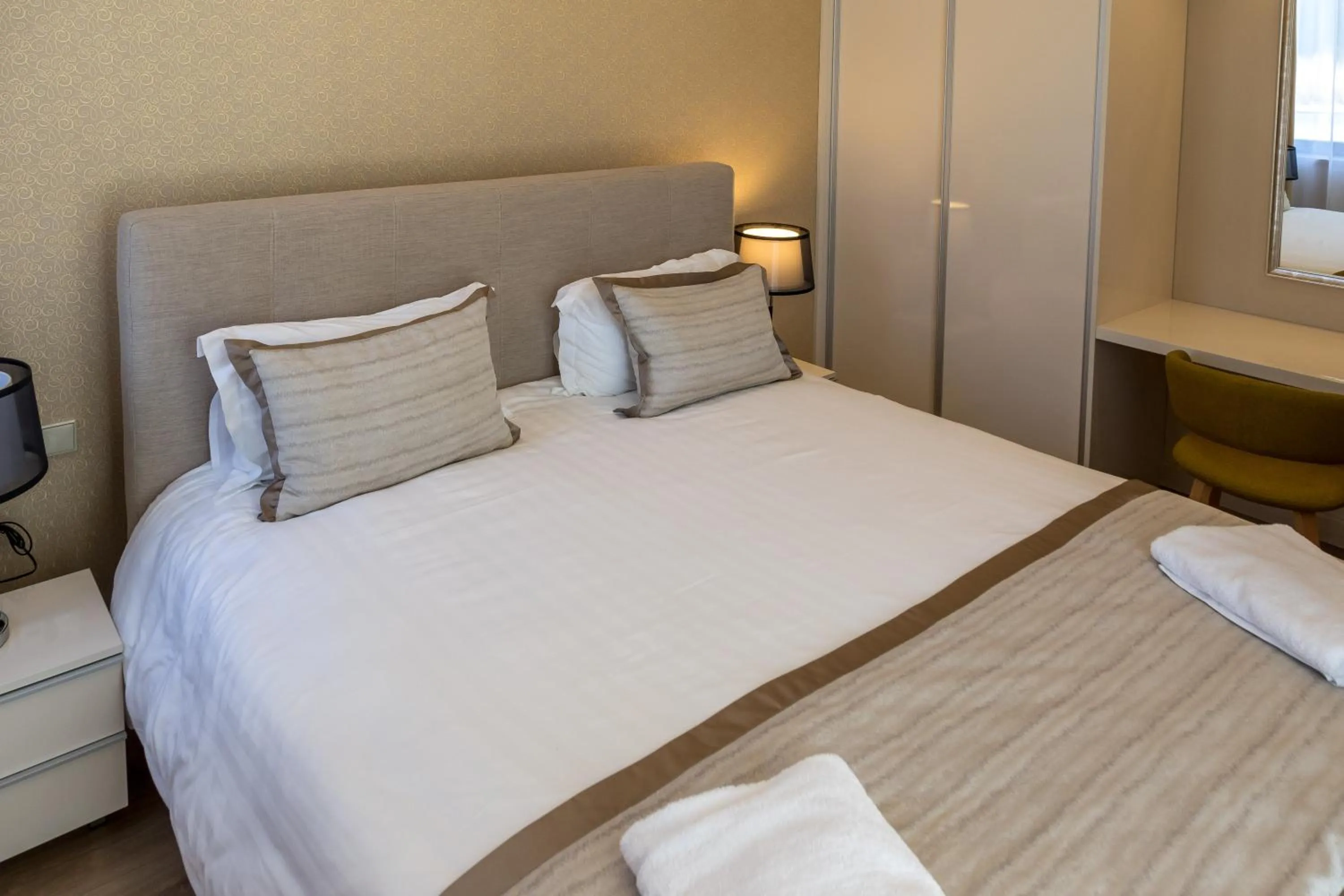 Bed in Zala Springs Golf Resort