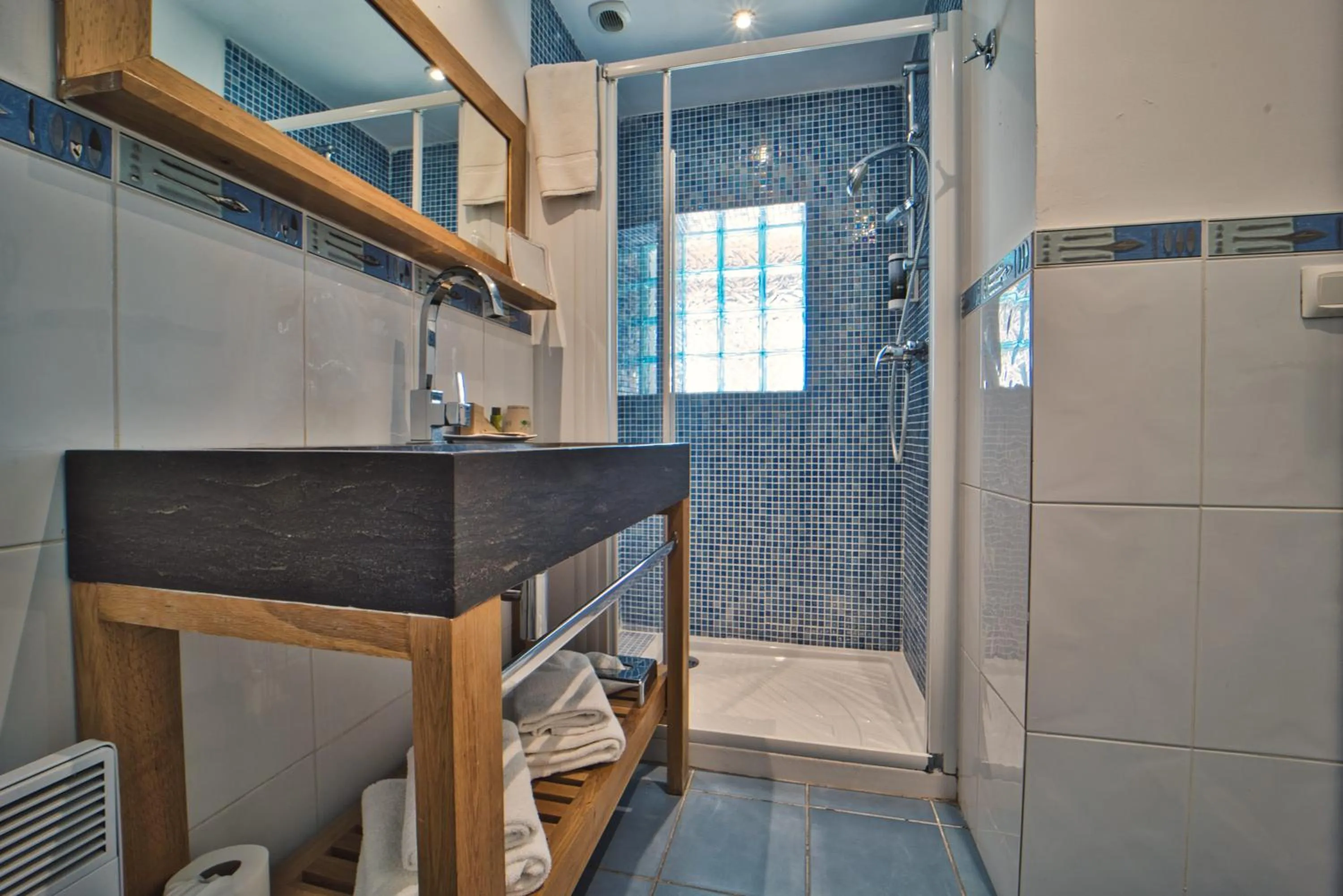 Bathroom in Mas De Calabrun