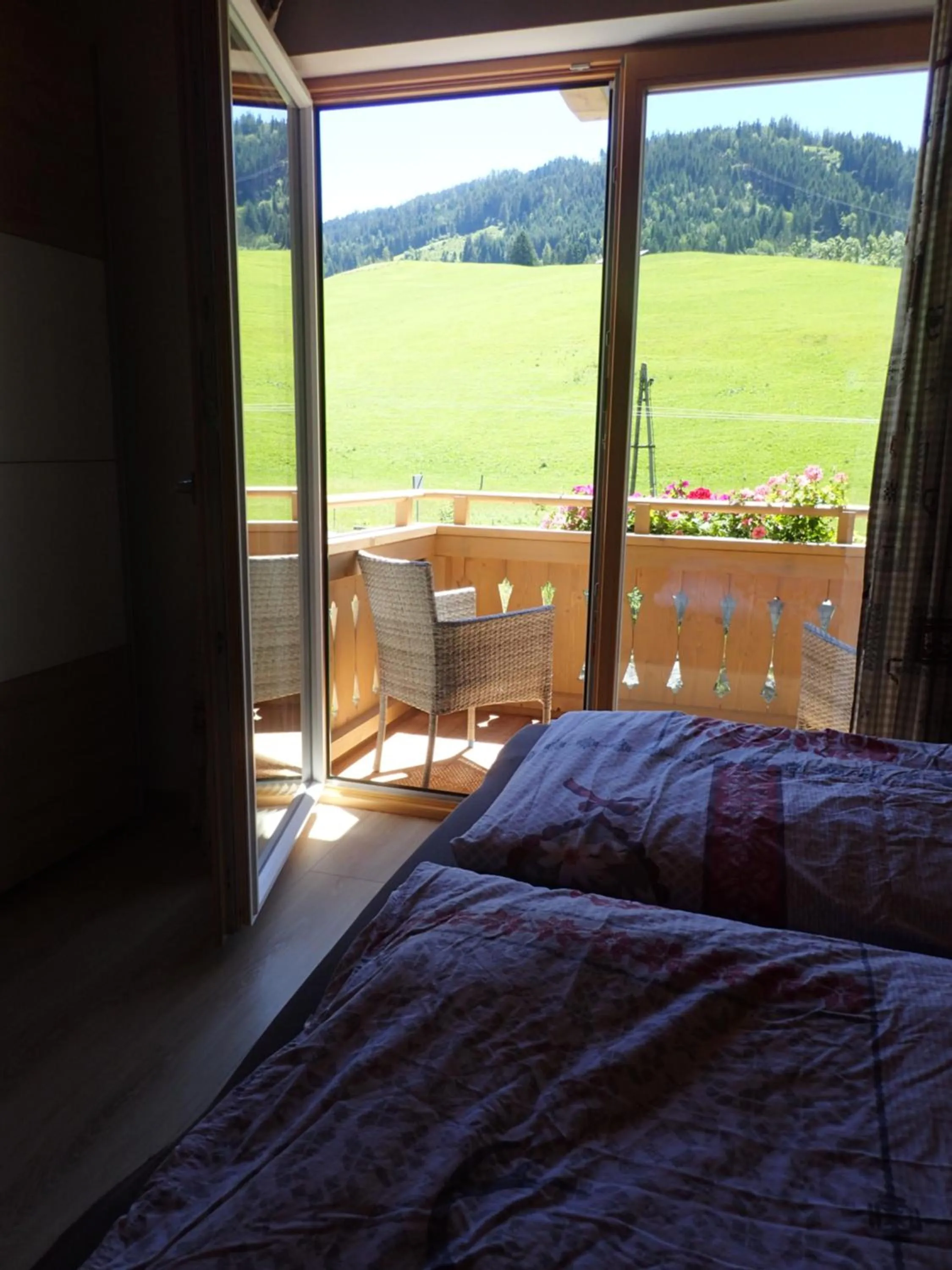 Photo of the whole room, Bed in Hotel Sonnenlicht Maria Alm
