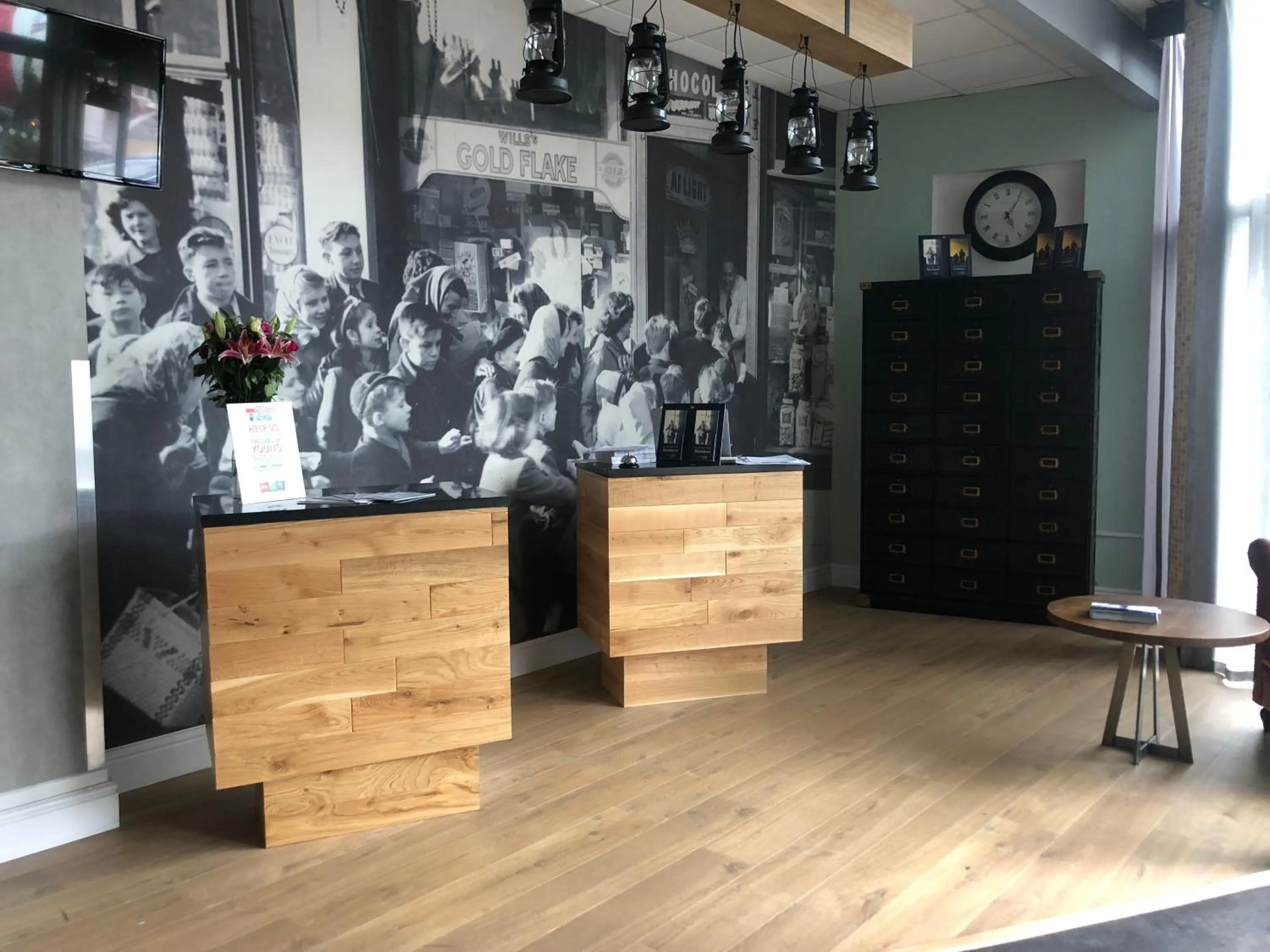 Lobby or reception in ibis Styles Birmingham Oldbury