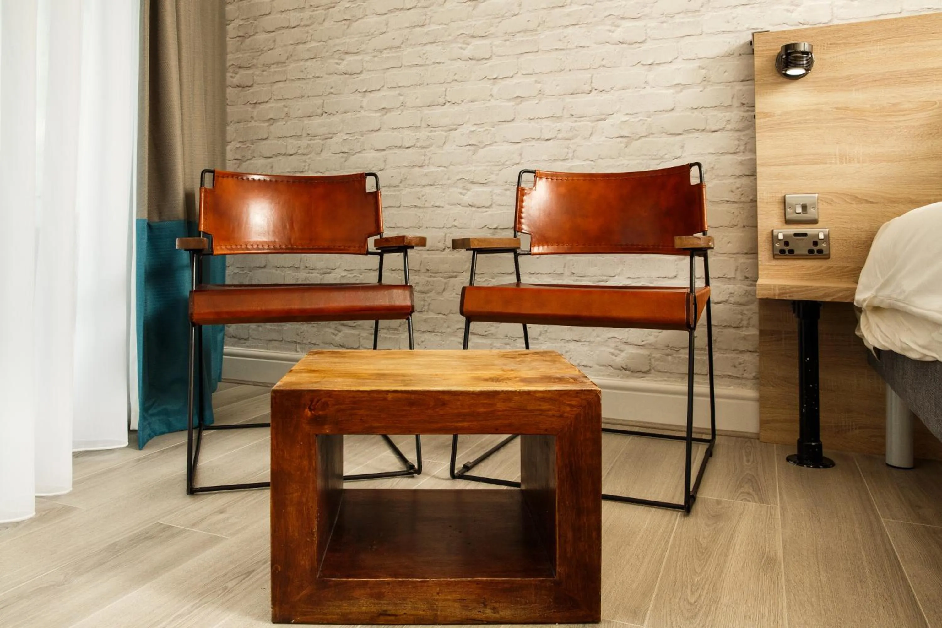 Seating Area in ibis Styles Birmingham Oldbury