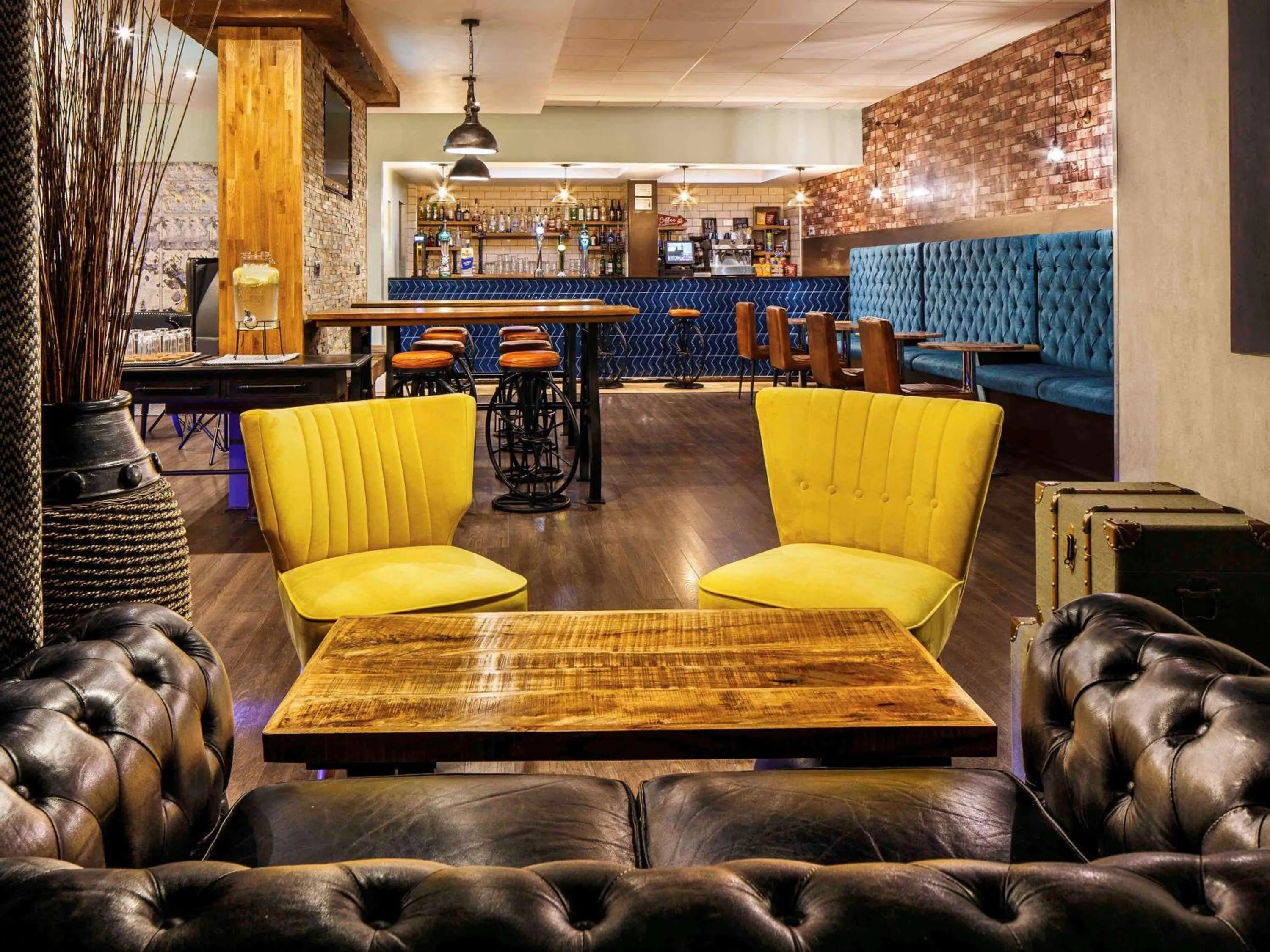 Lounge or bar, Restaurant/Places to Eat in ibis Styles Birmingham Oldbury