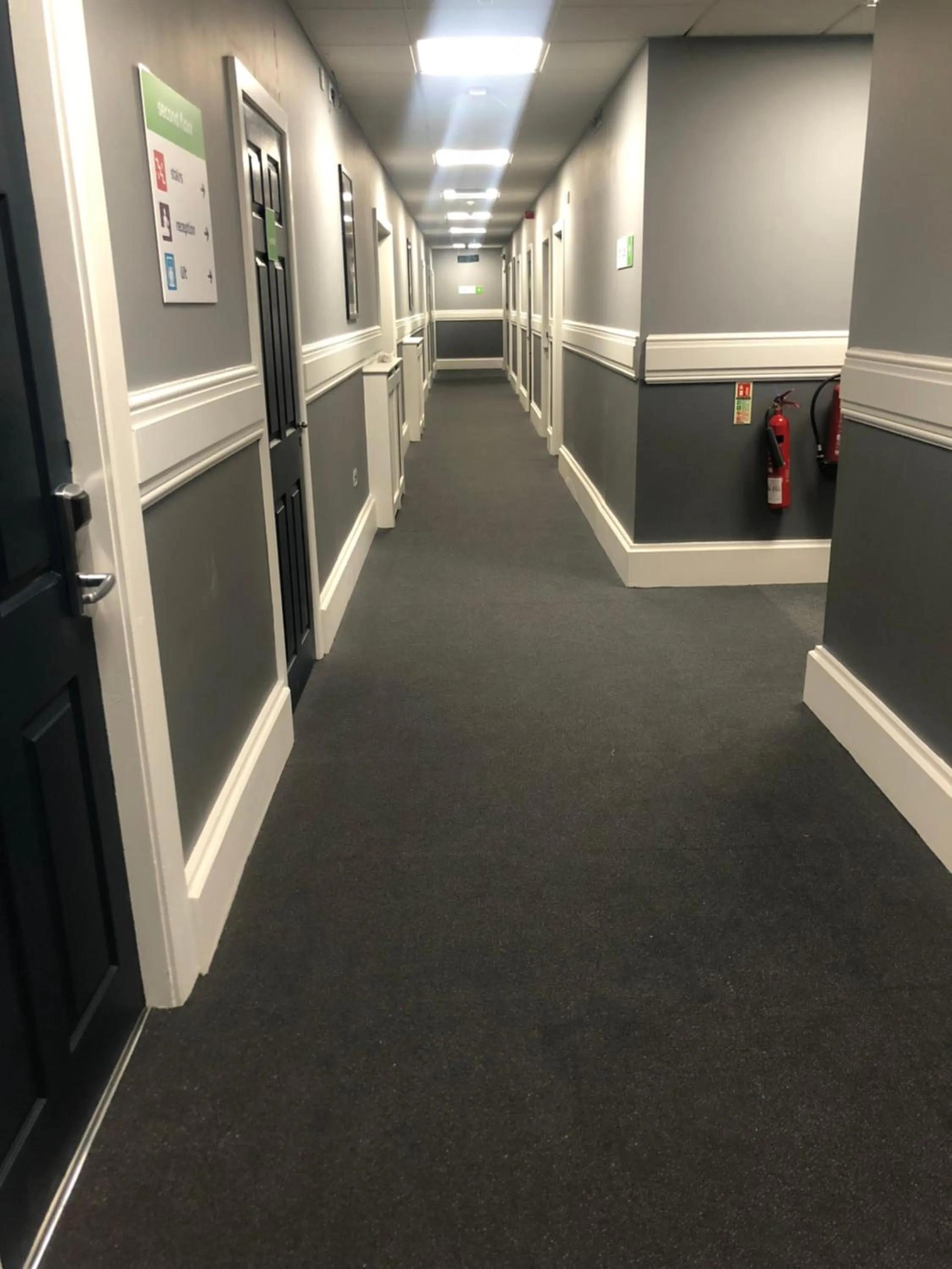 Area and facilities in ibis Styles Birmingham Oldbury