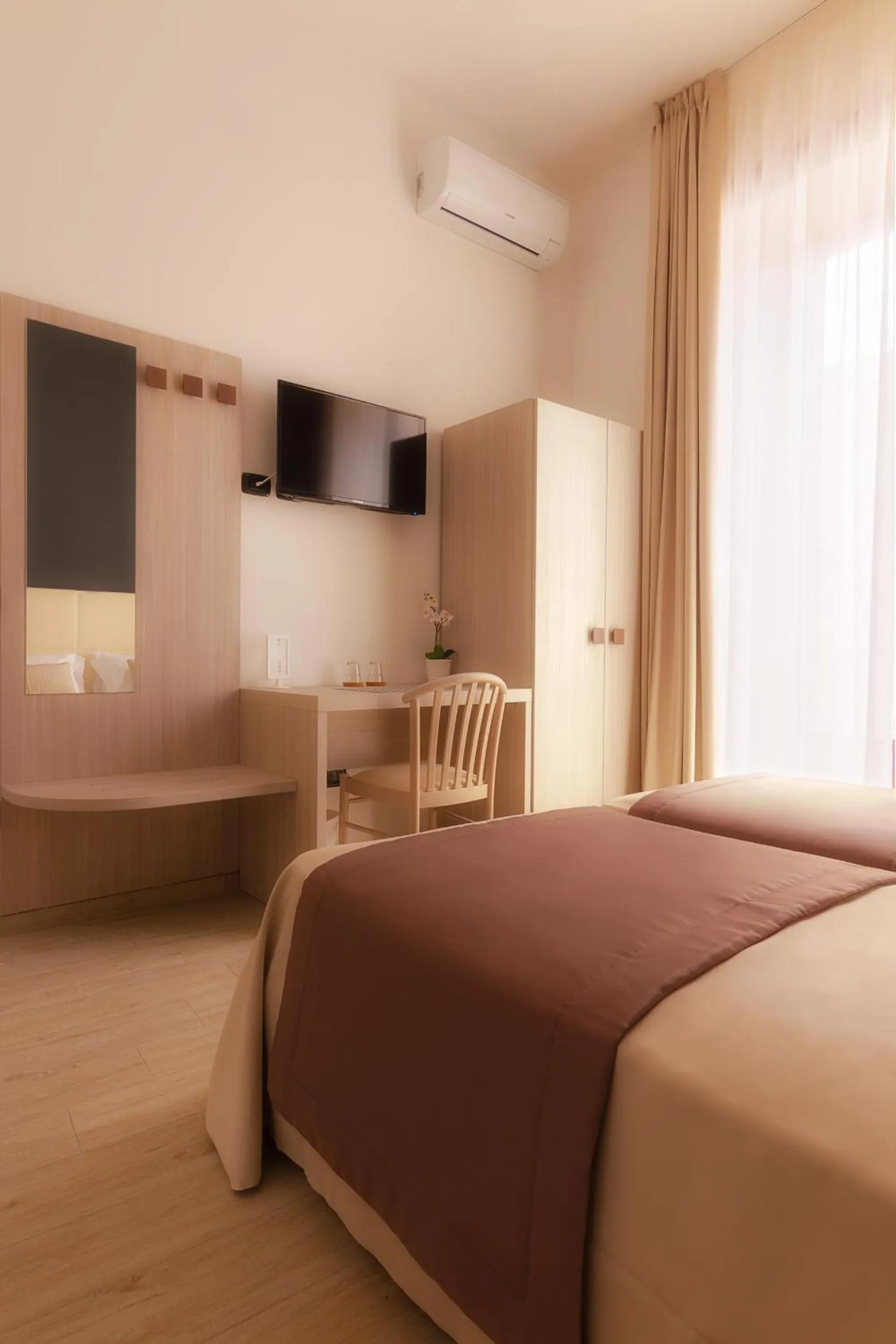 Bedroom, Bed in B&B Mariella's House