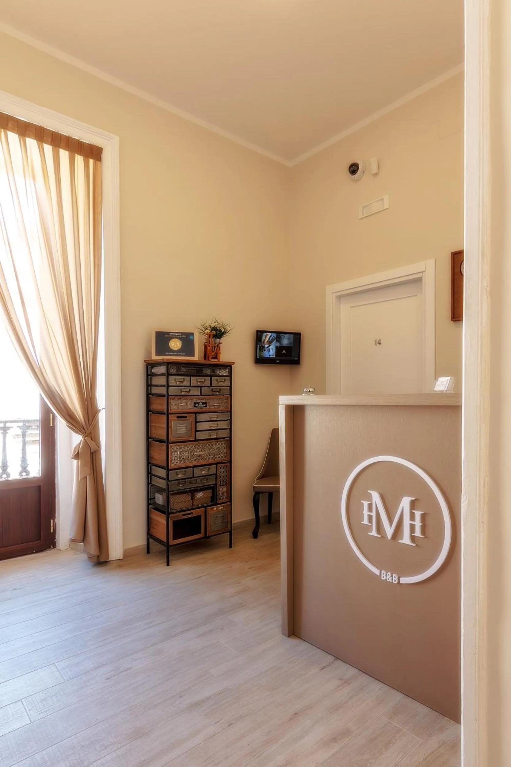 Property logo or sign in B&B Mariella's House