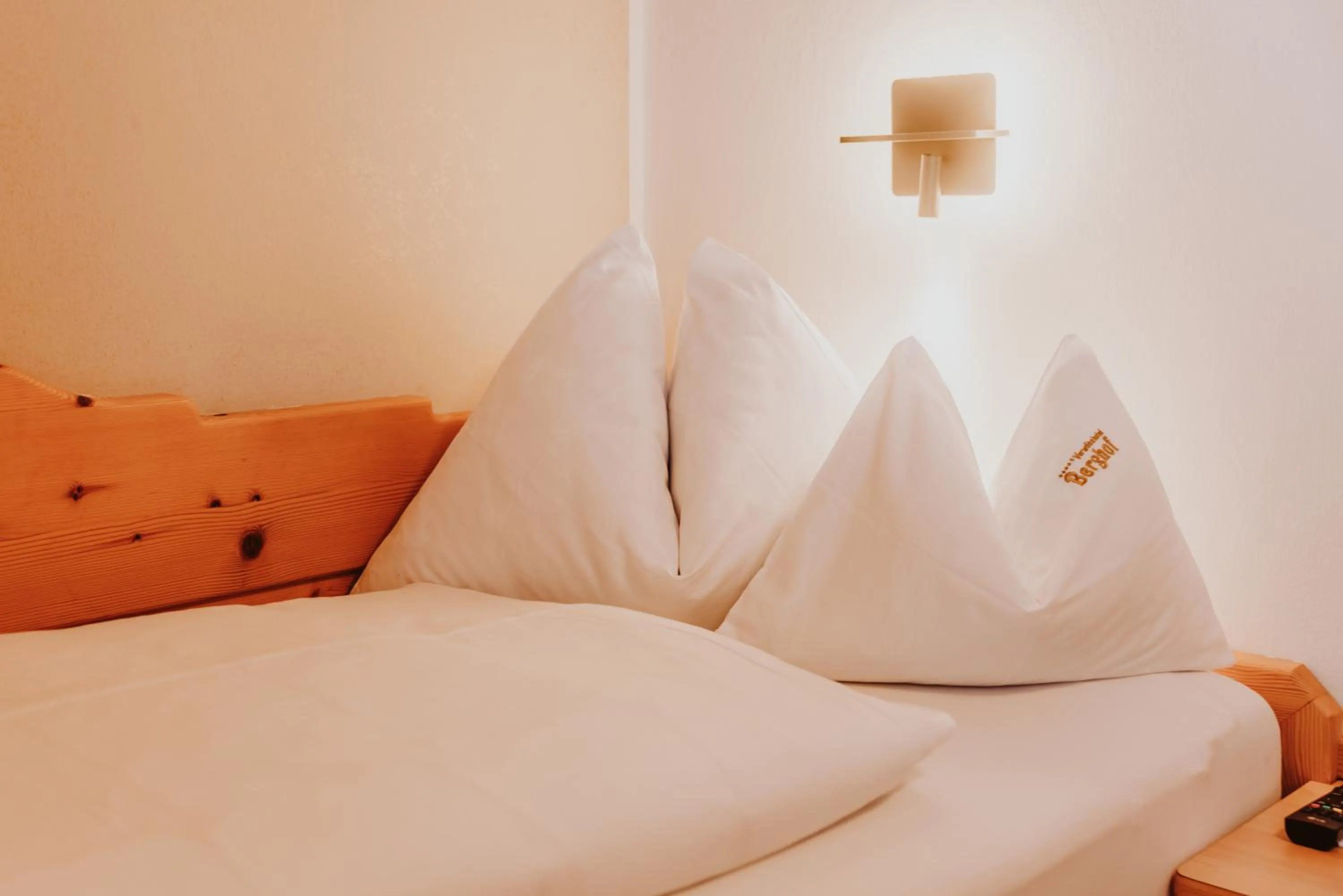 Bedroom, Bed in Verwöhnhotel Berghof