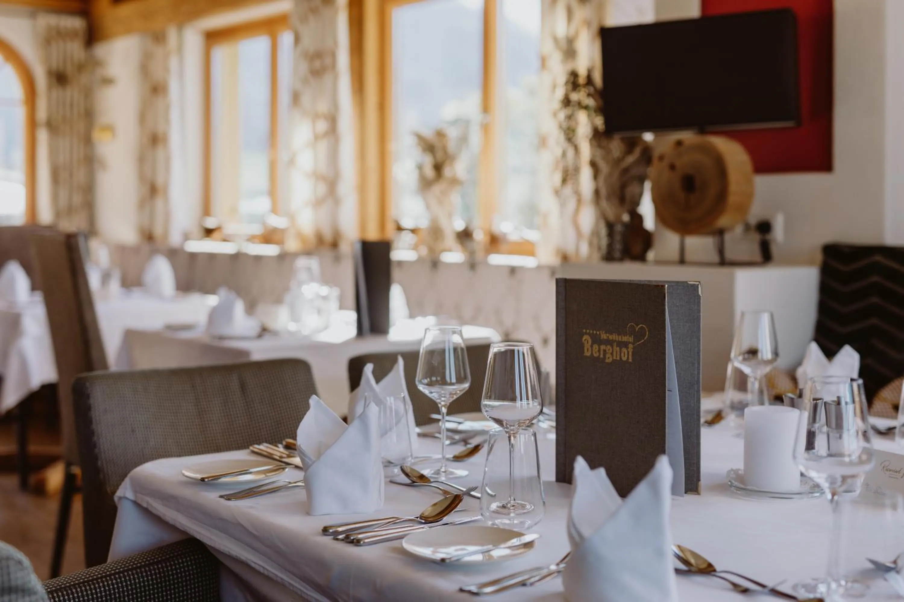 Restaurant/Places to Eat in Verwöhnhotel Berghof