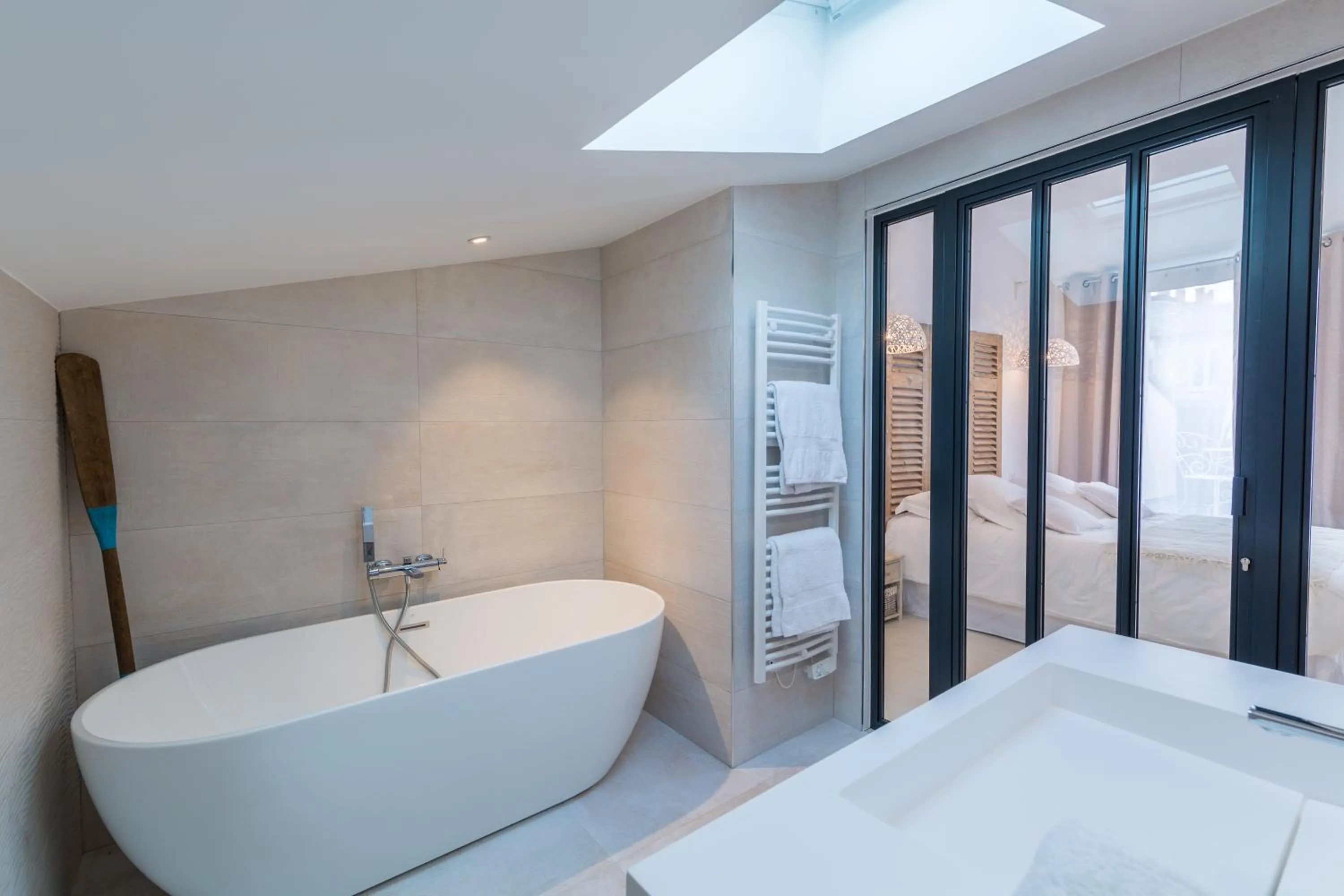 Shower in La Maison Odeia Bordeaux Centre