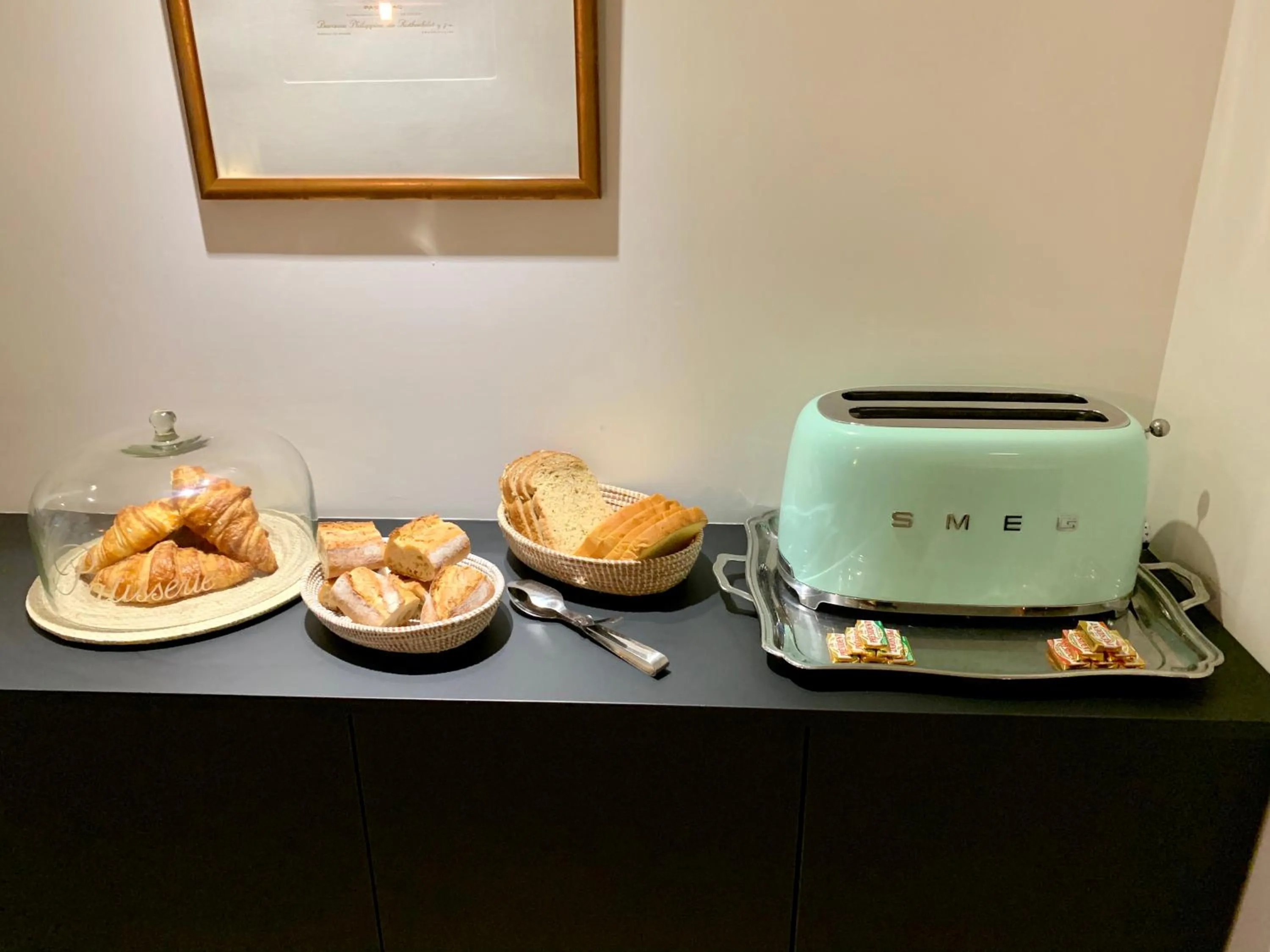 Breakfast in La Maison Odeia Bordeaux Centre