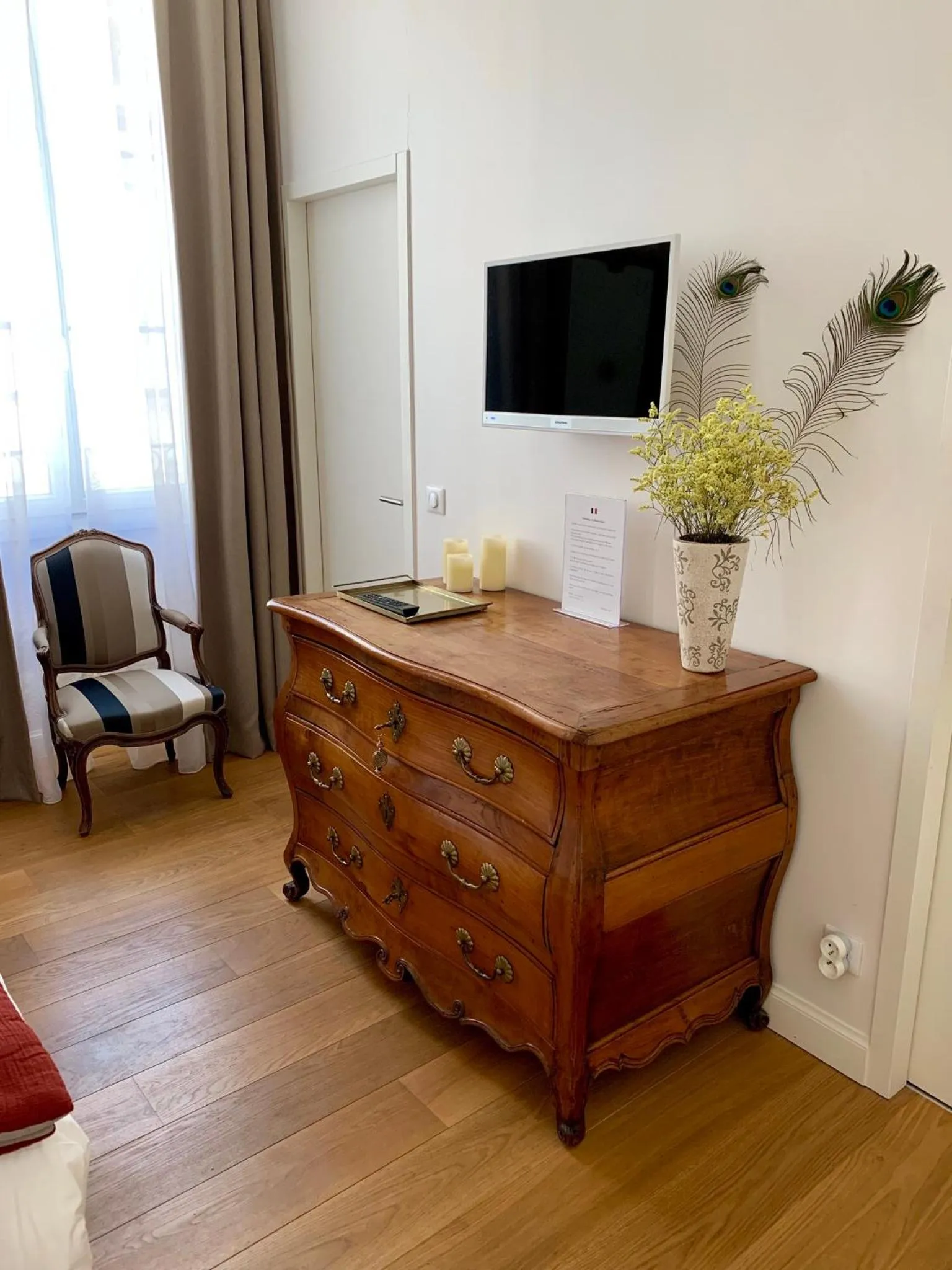 TV and multimedia in La Maison Odeia Bordeaux Centre