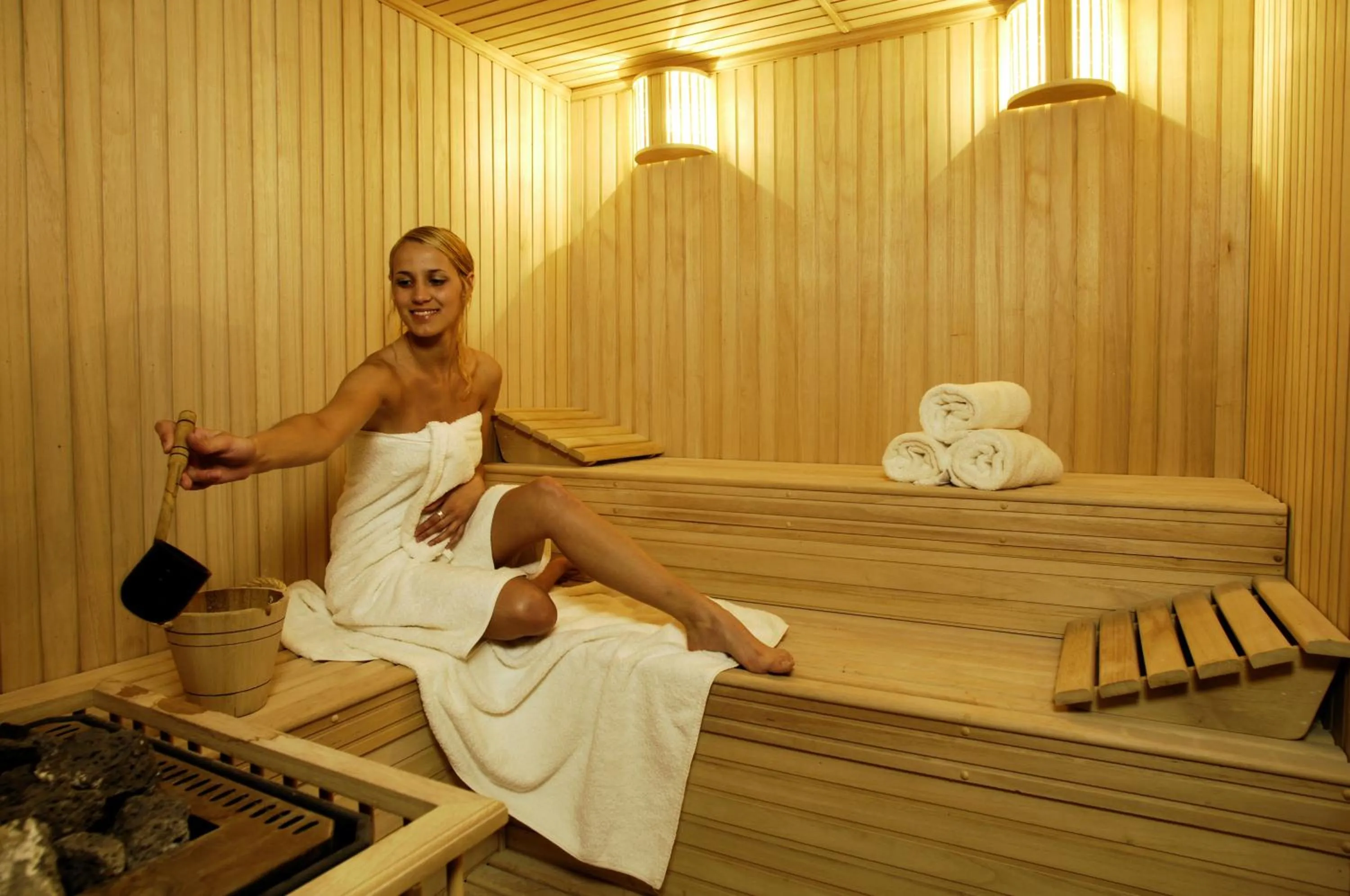 Sauna in Land Plaza Hotel