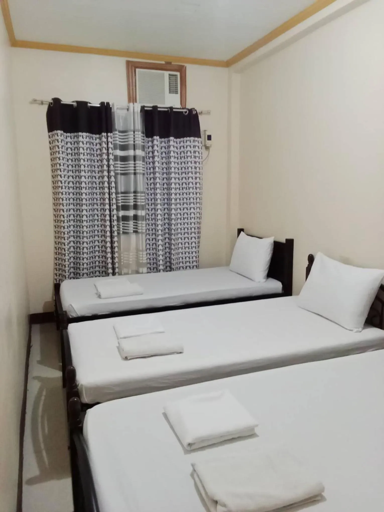 Bedroom, Bed in A's Azotea de Bohol