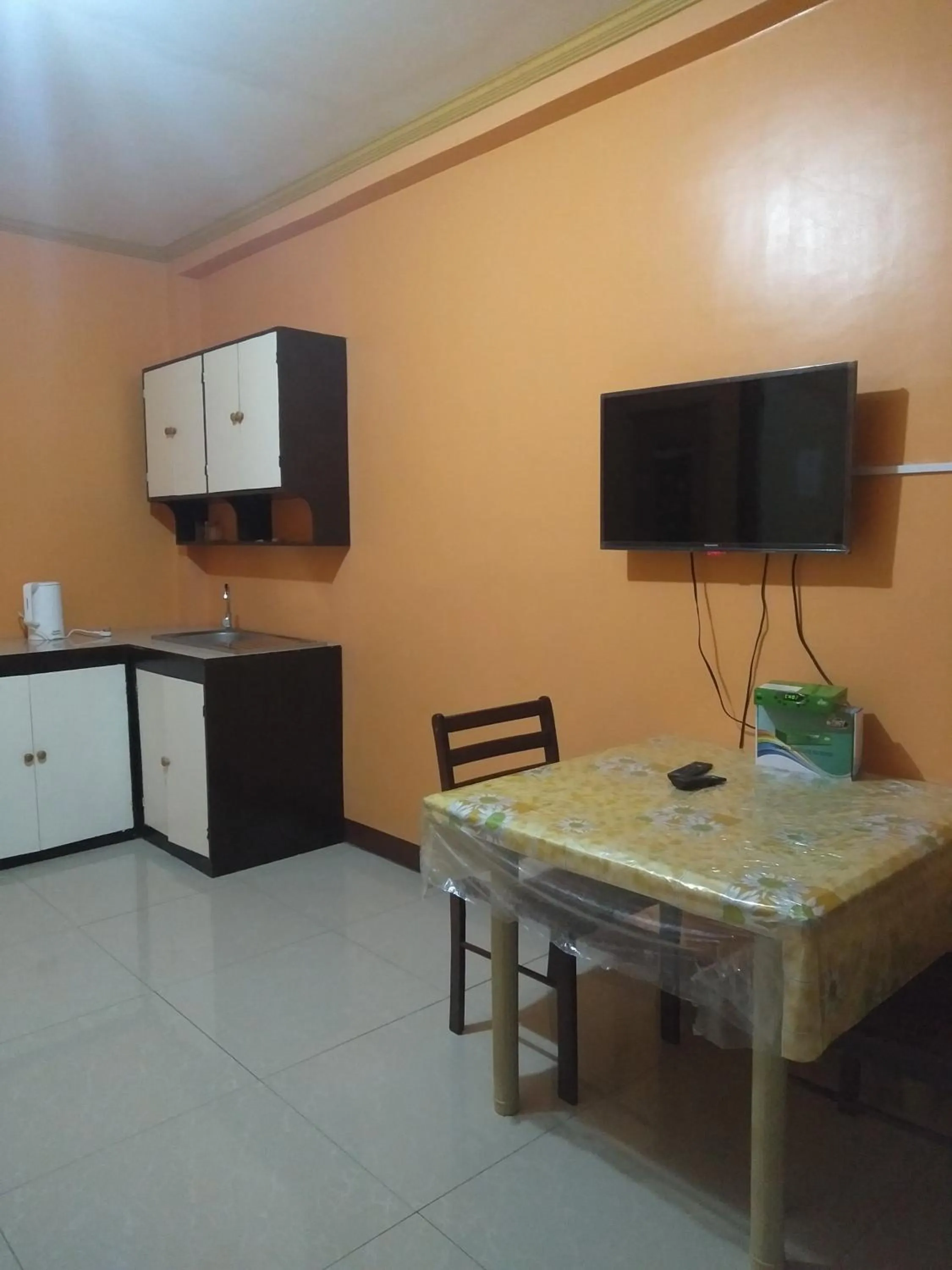 TV and multimedia in A's Azotea de Bohol