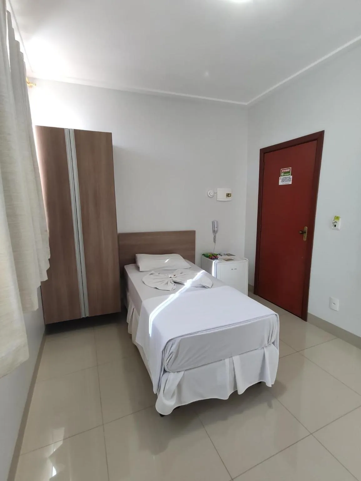 Bed in Cemarim Hotel