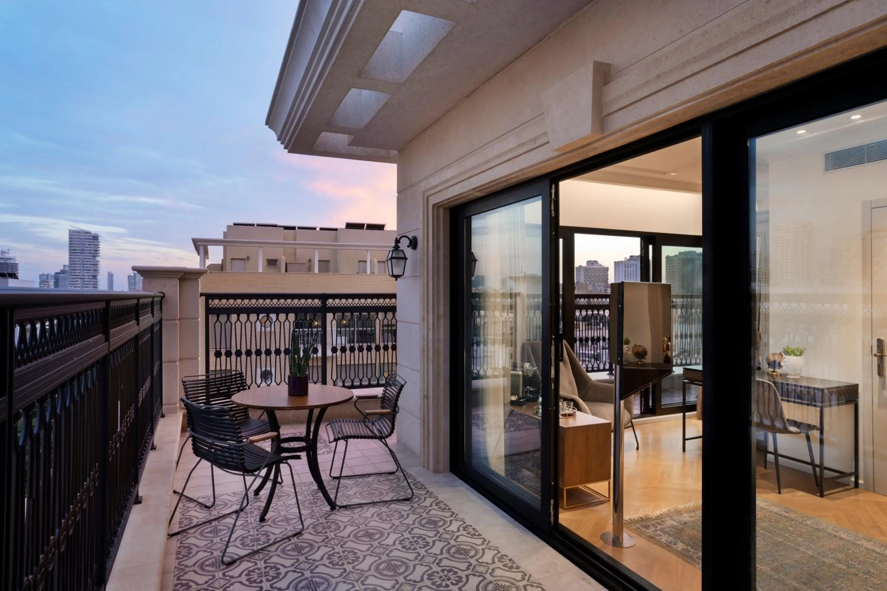 Balcony/Terrace in Hotel Jacob Samuel by Prima Hotels