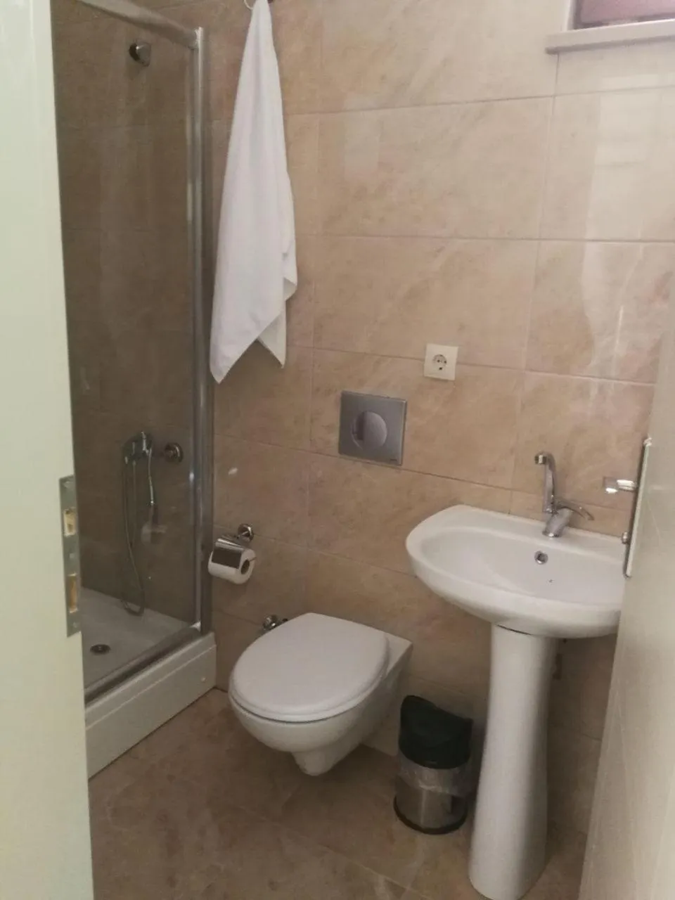 Shower in Hamsikoy Hotel