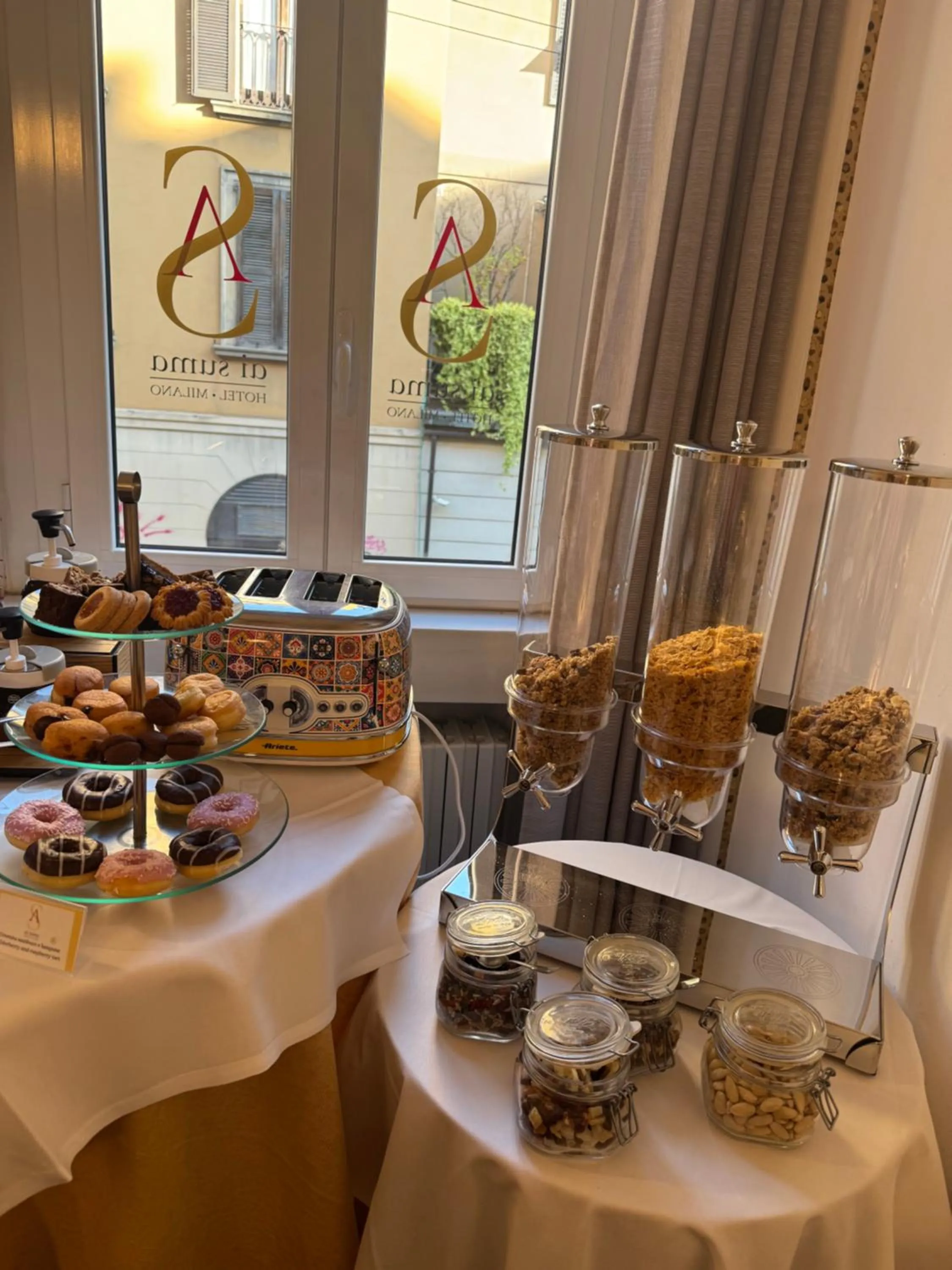 Food and drinks in Ai Suma Hotel