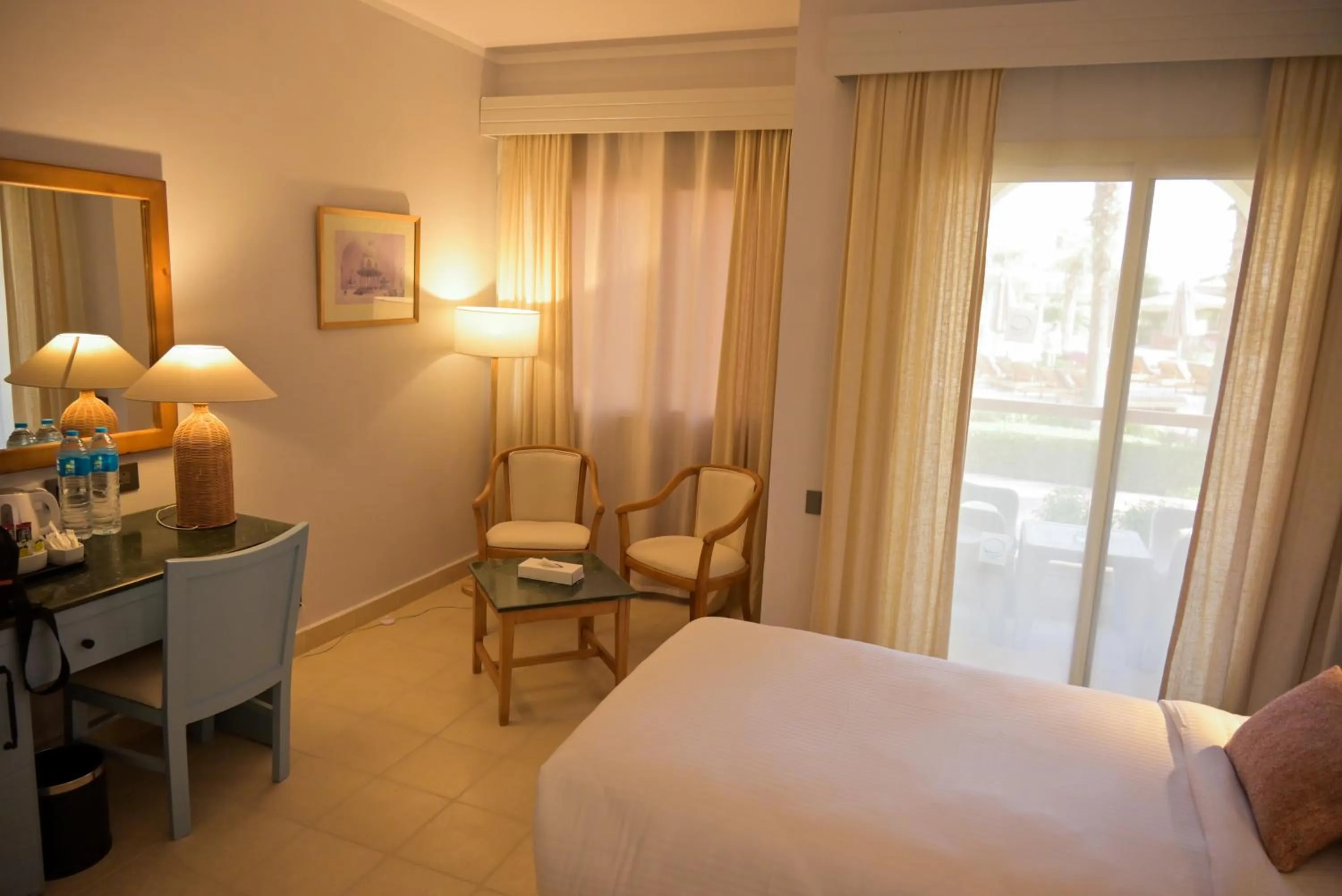 Bed in Amphoras Aqua Adults Friendly