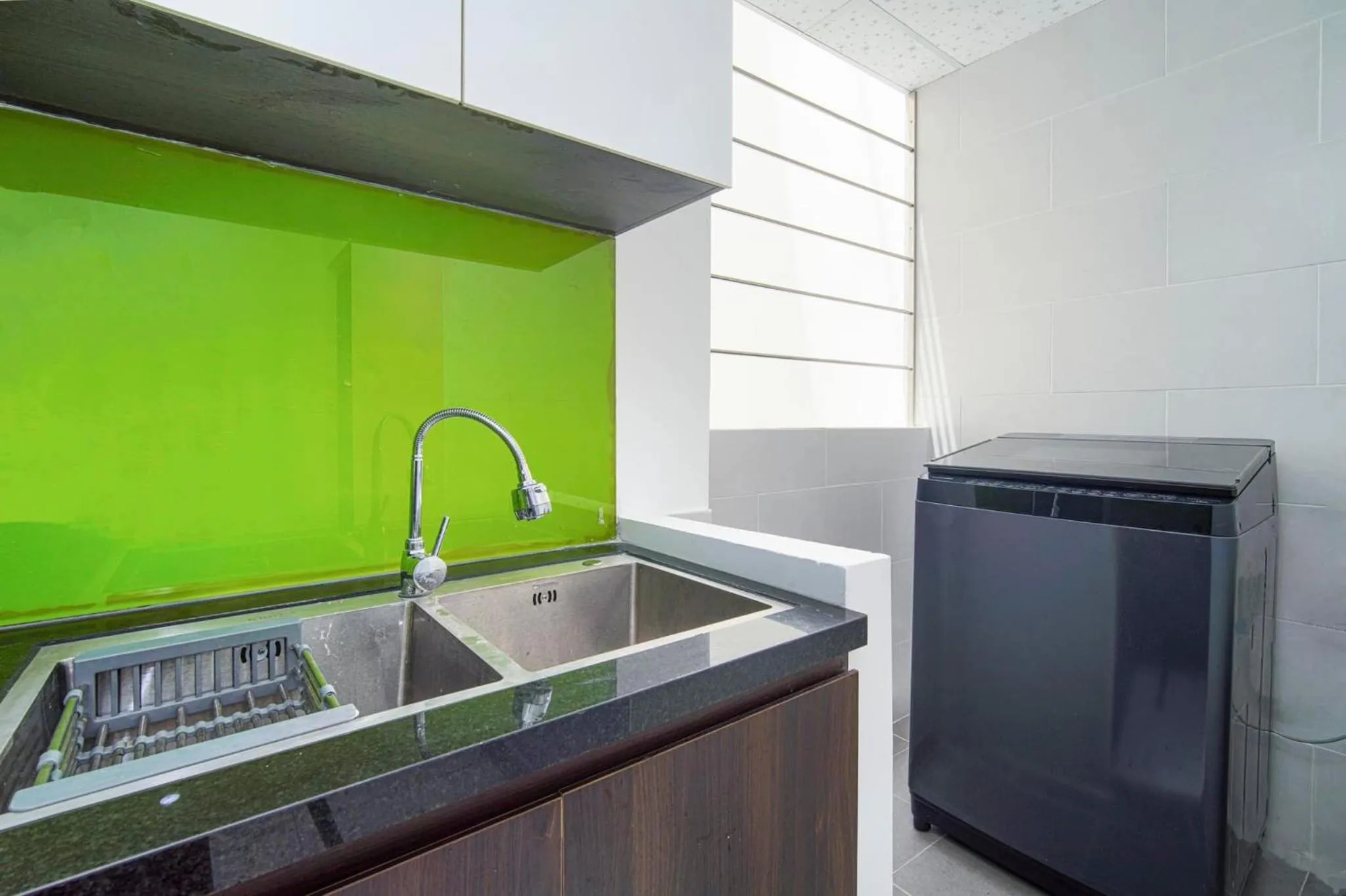 Kitchen or kitchenette in The Pergola Design Hotel