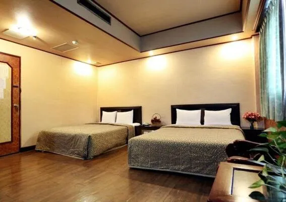 Bed in Hotel Lee-Chan