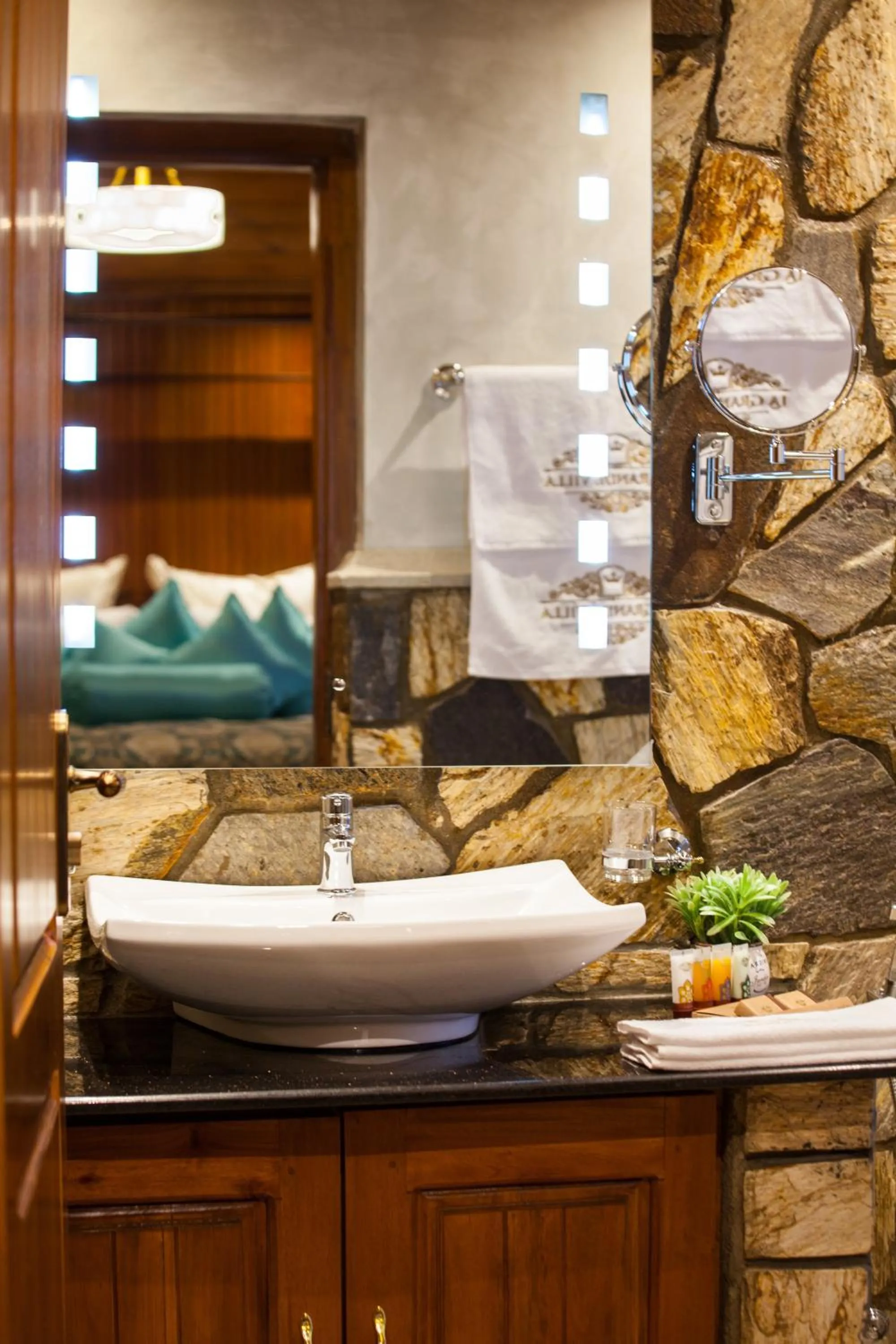 Bathroom in La Grande Villa