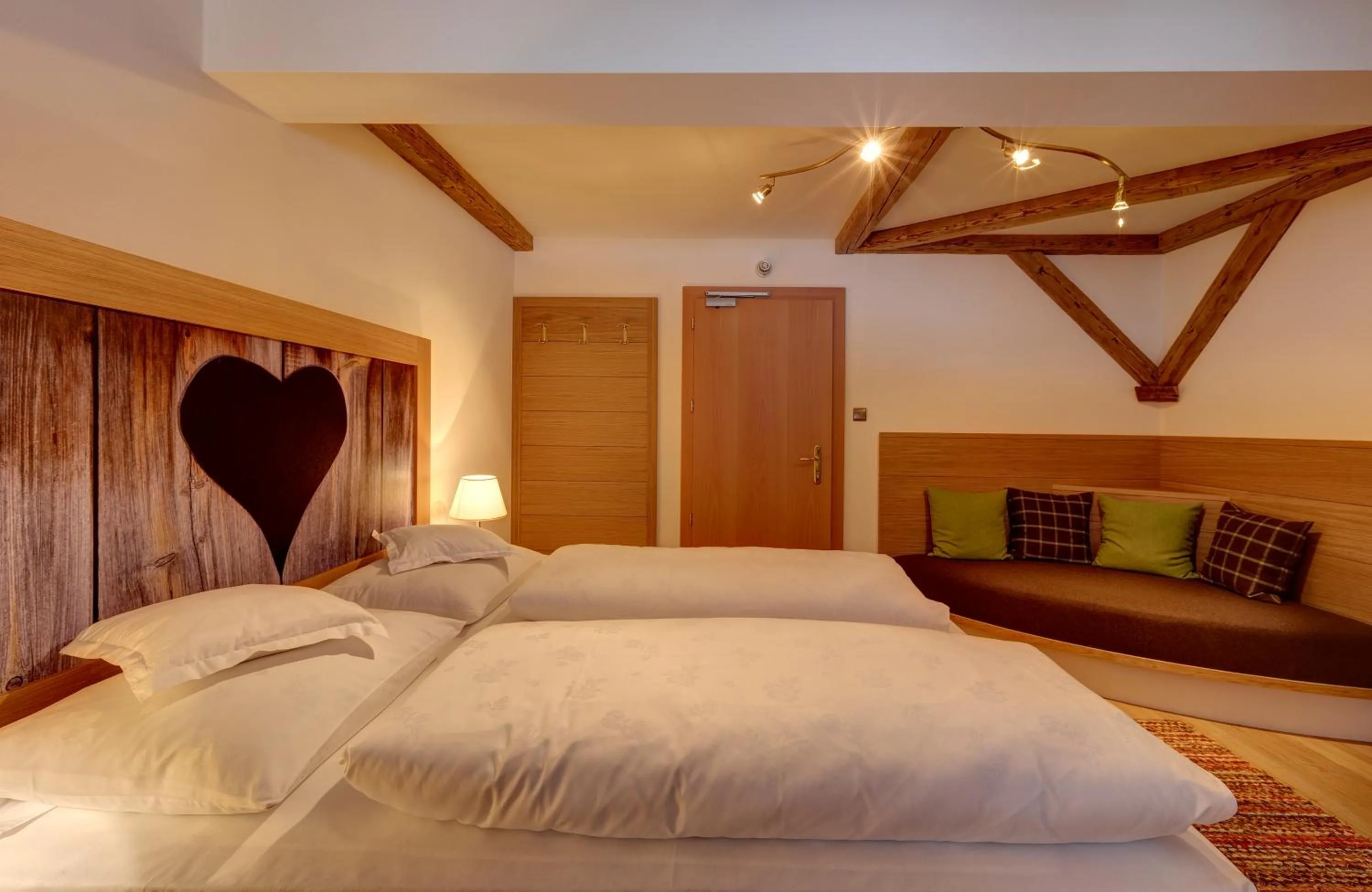 Bed in Hotel Burgfrieden