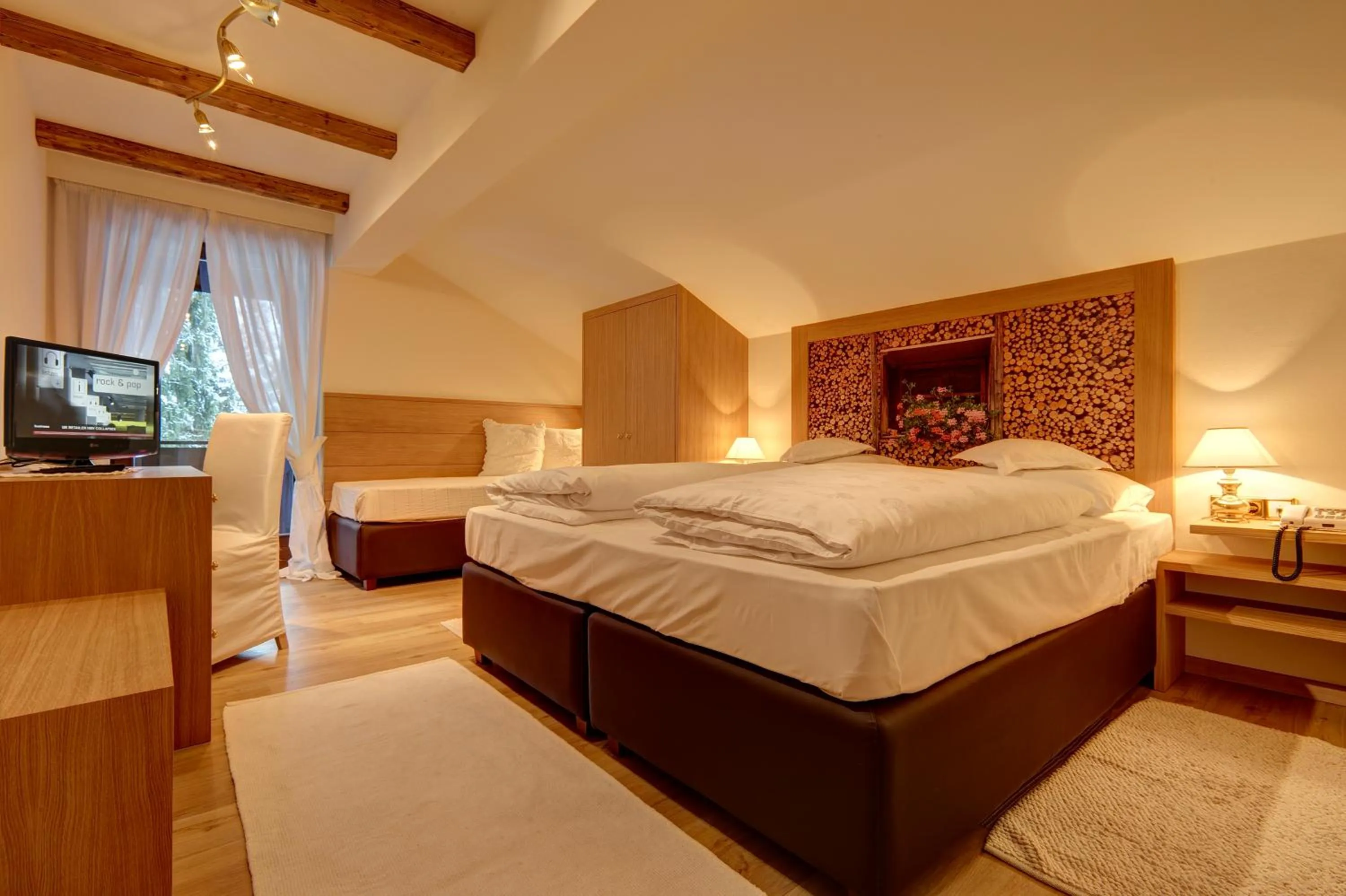 Photo of the whole room, Bed in Hotel Burgfrieden