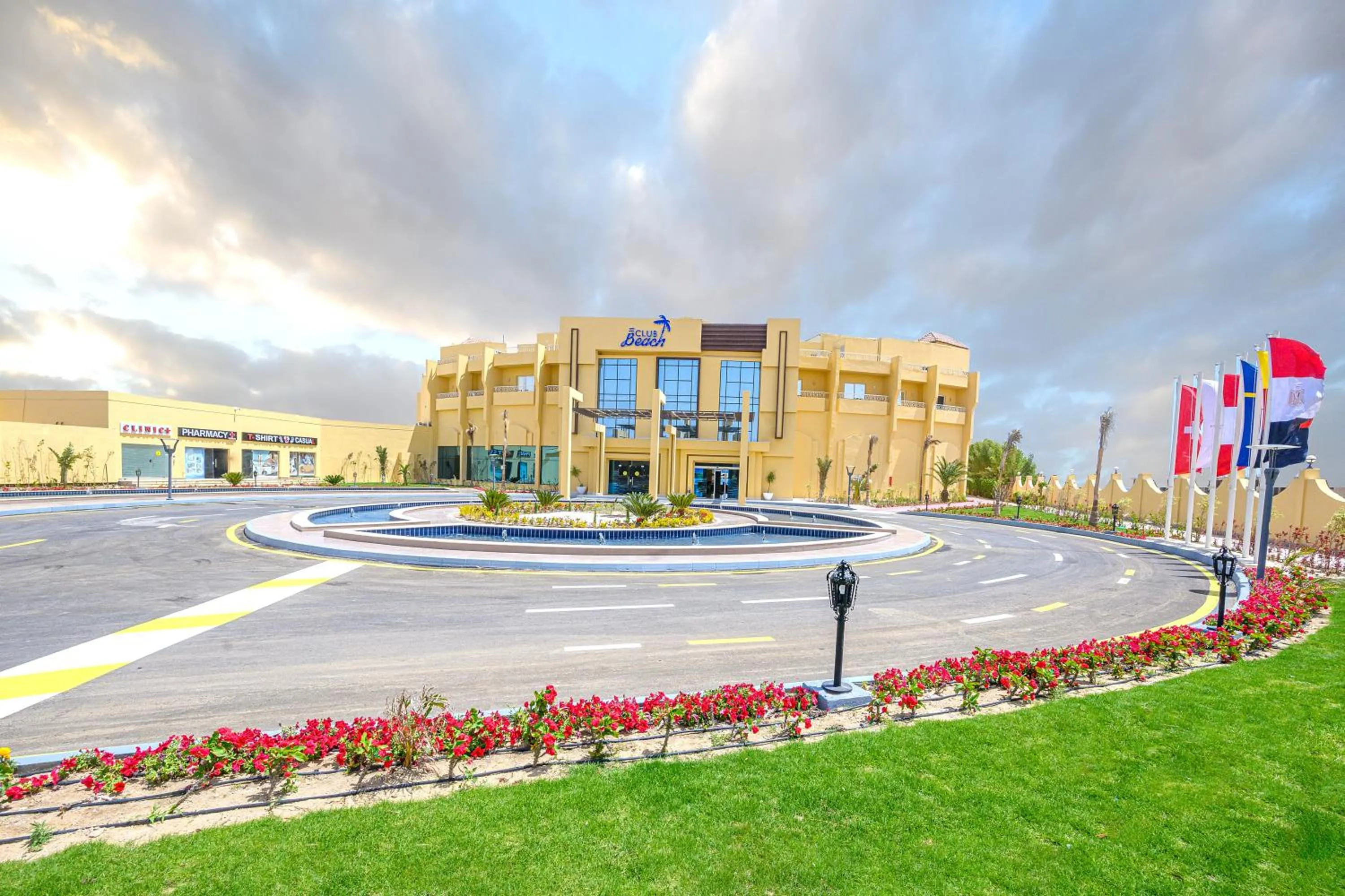 Facade/entrance in Amwaj Beach Club Abu Soma