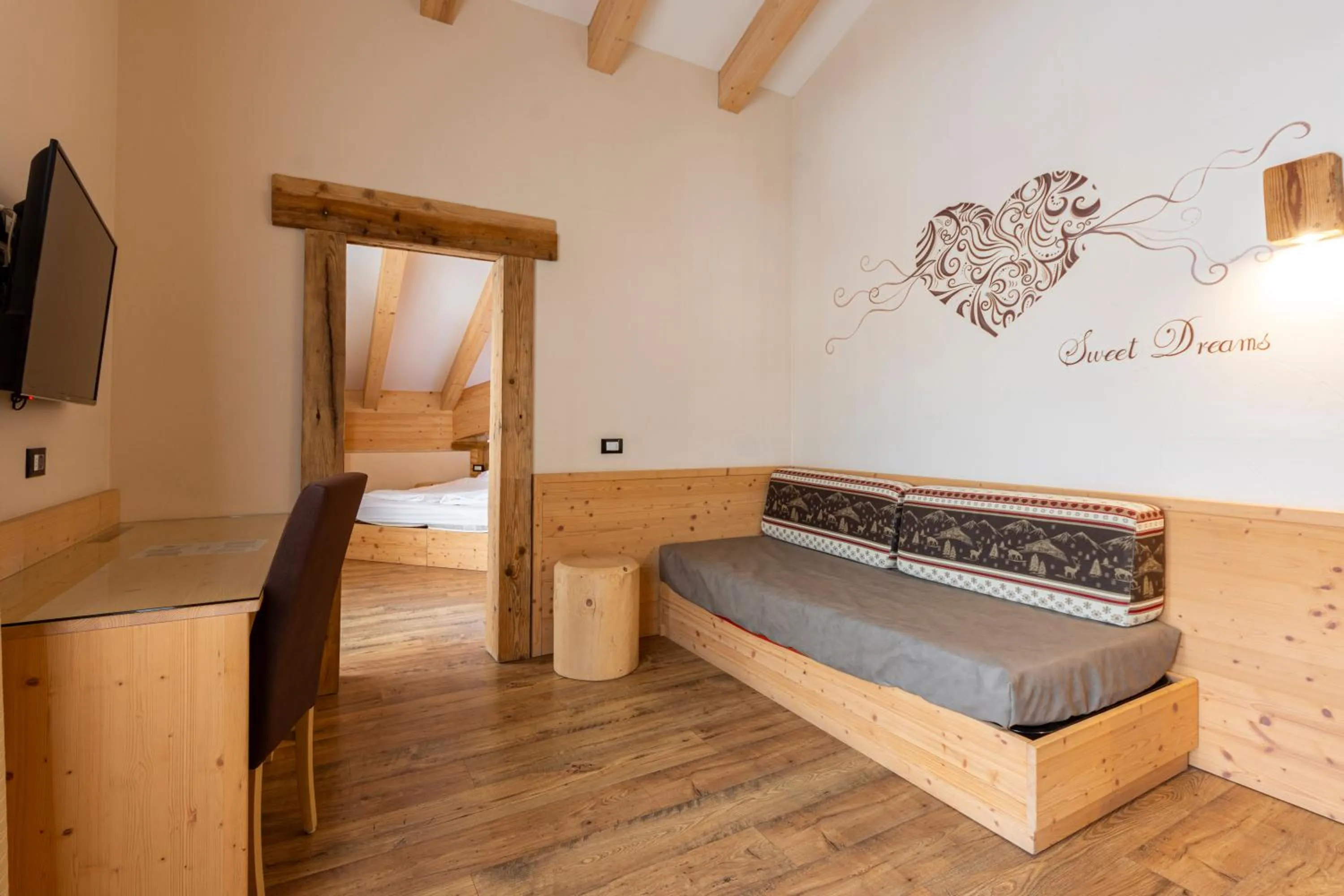 Bed in Park Hotel Avisio