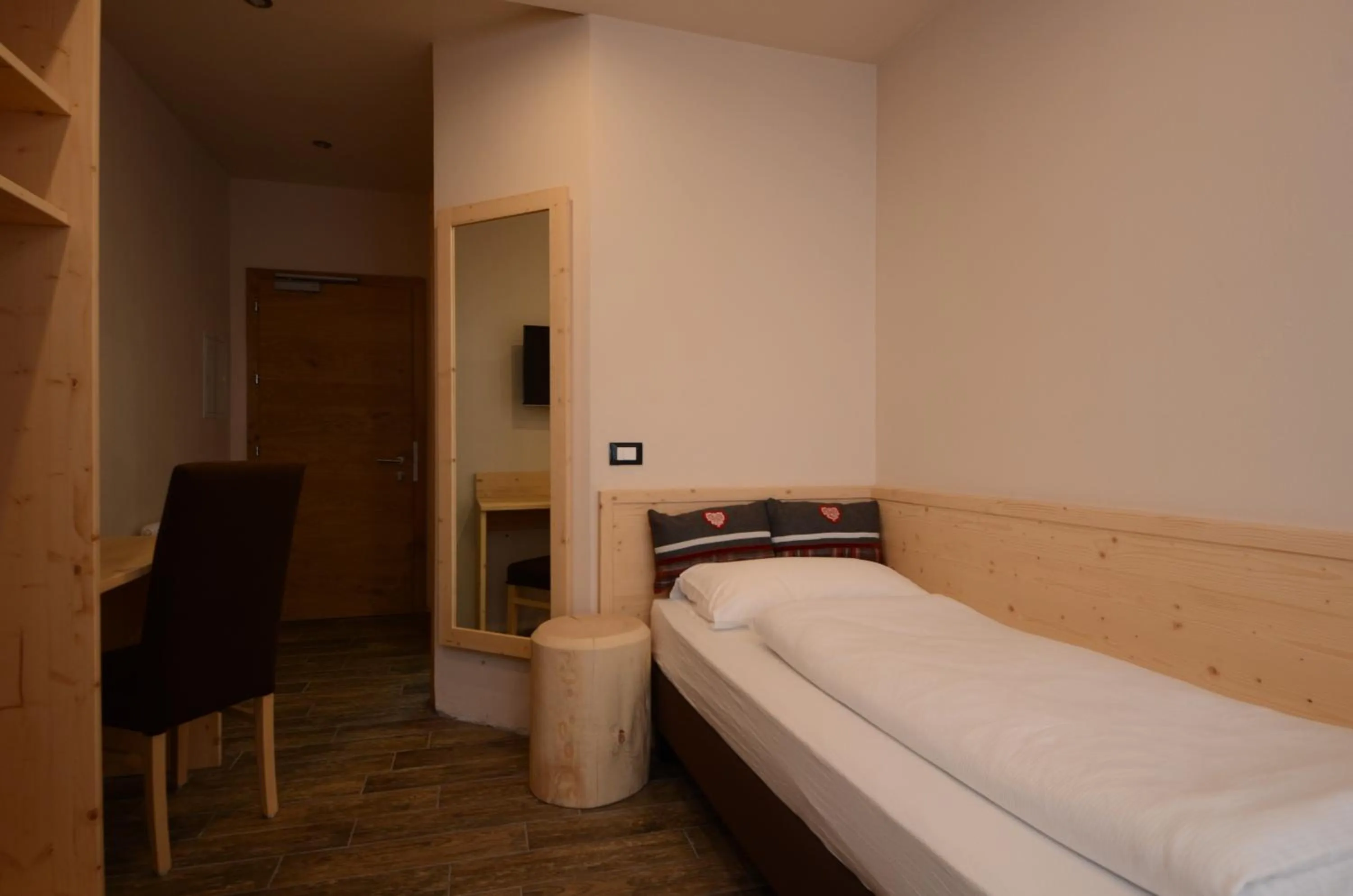 Bed in Park Hotel Avisio