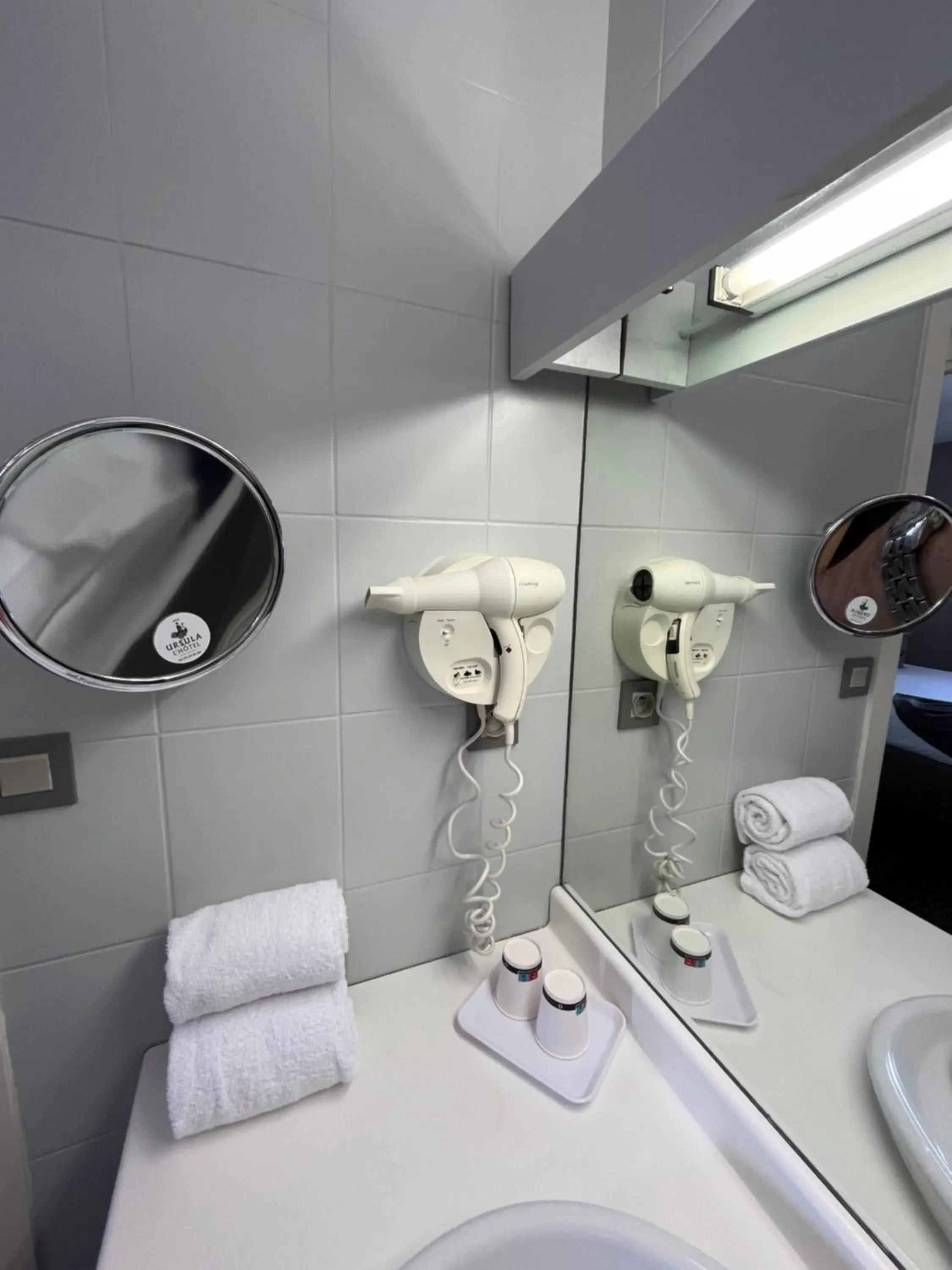 Double Room in Hôtel Ursula Double Room in Hôtel Ursula