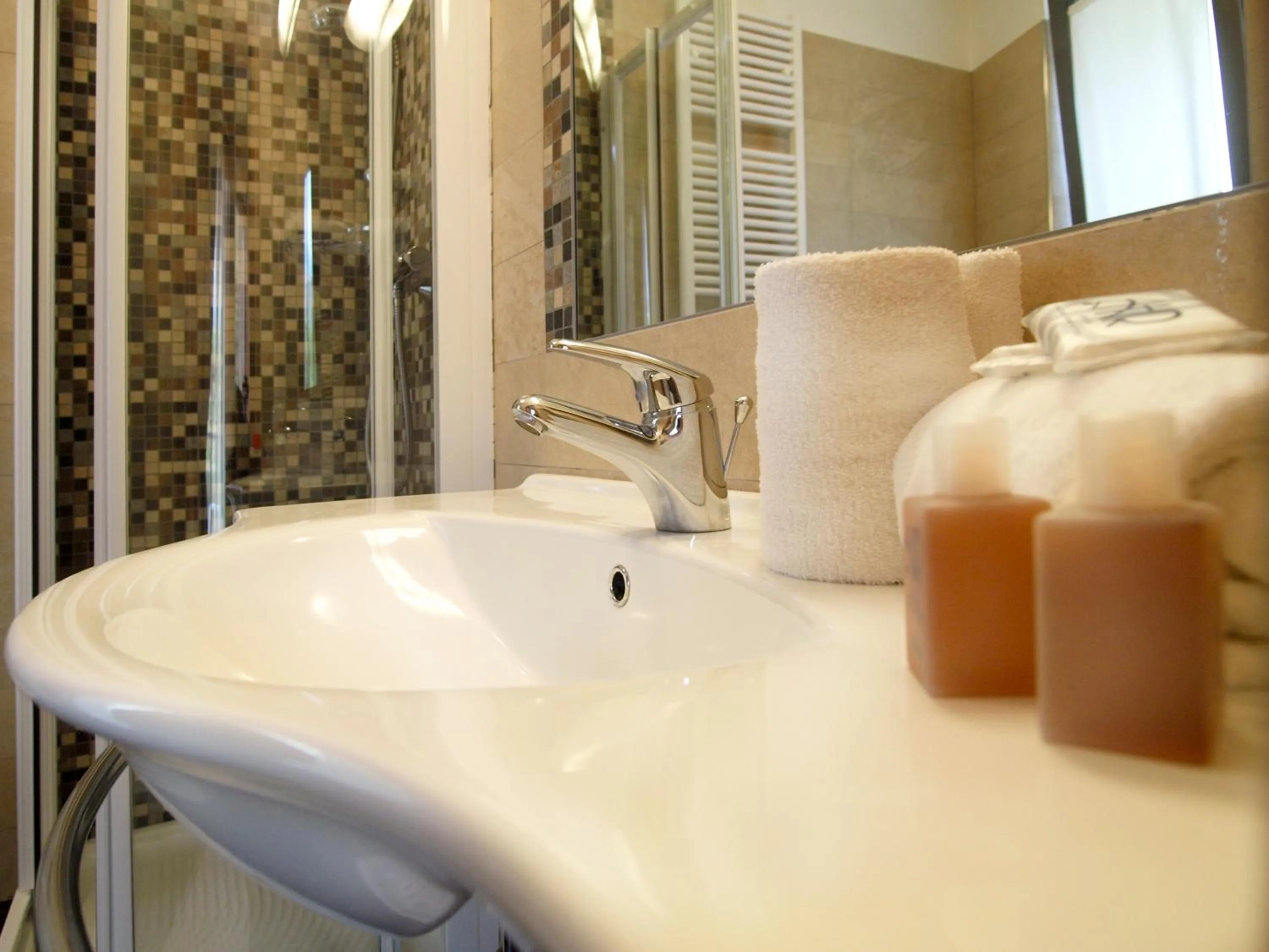 Bathroom in Hotel Villa Rosa