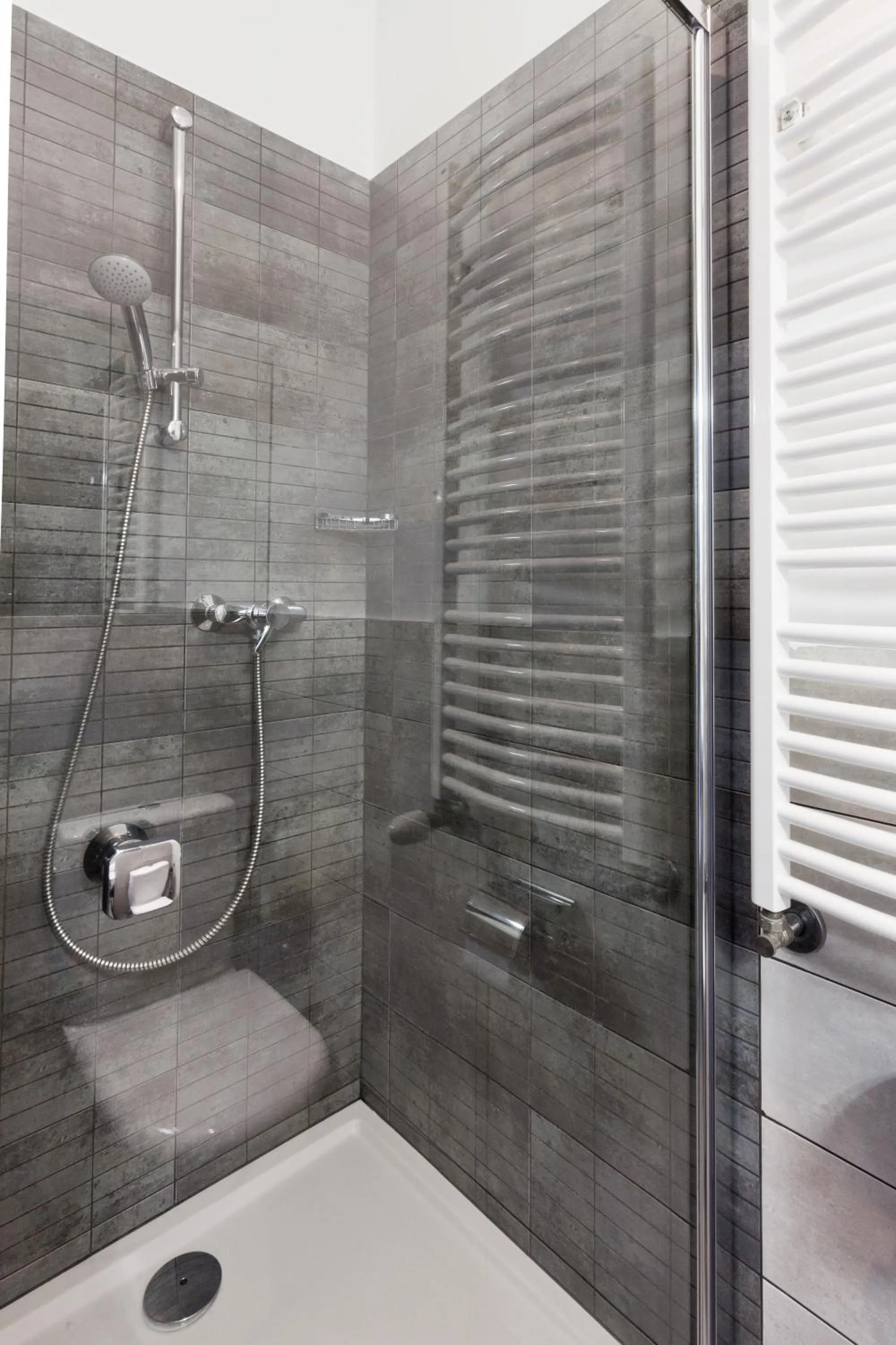 Bathroom in Angel House Aparthotel