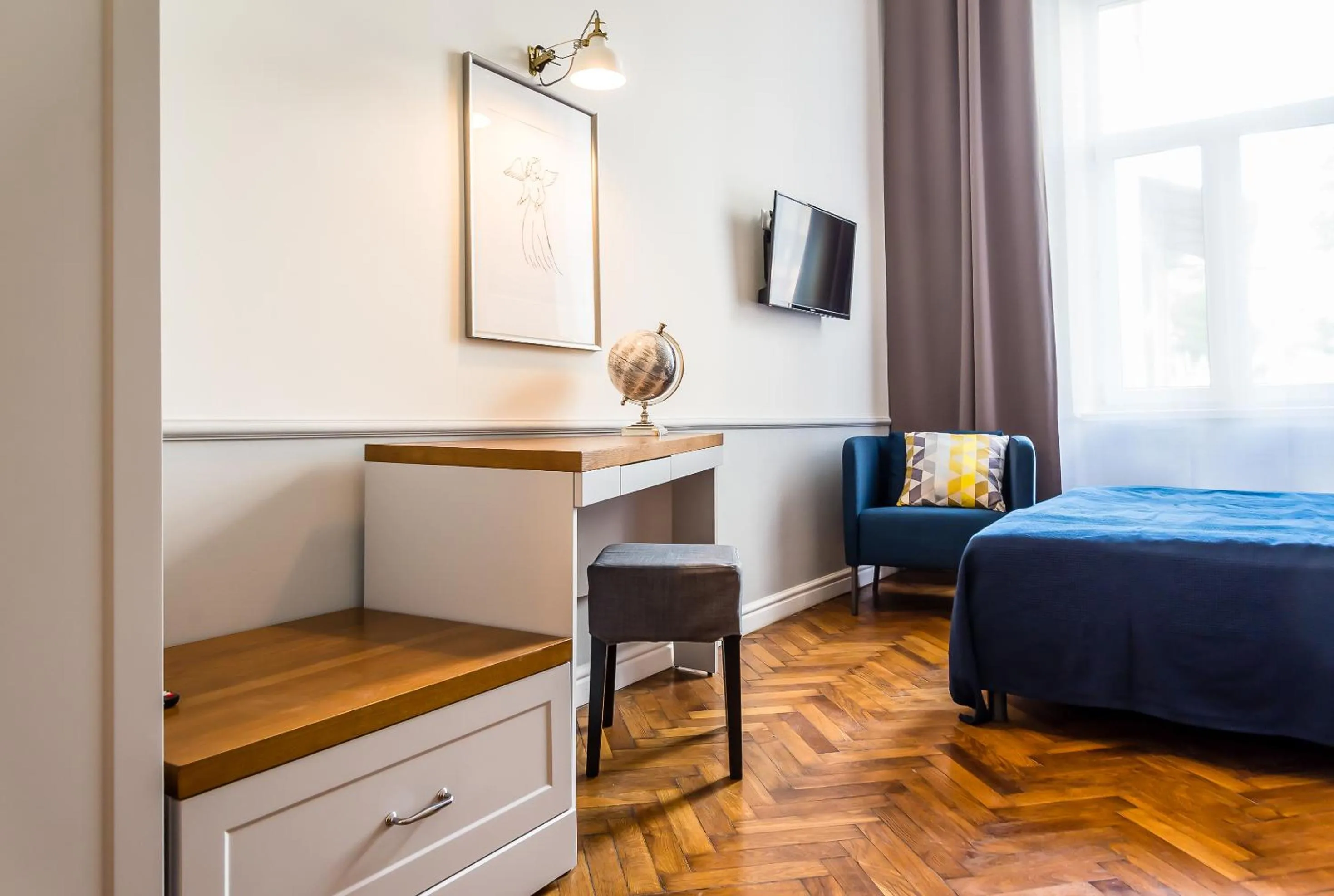 Bed in Angel House Aparthotel