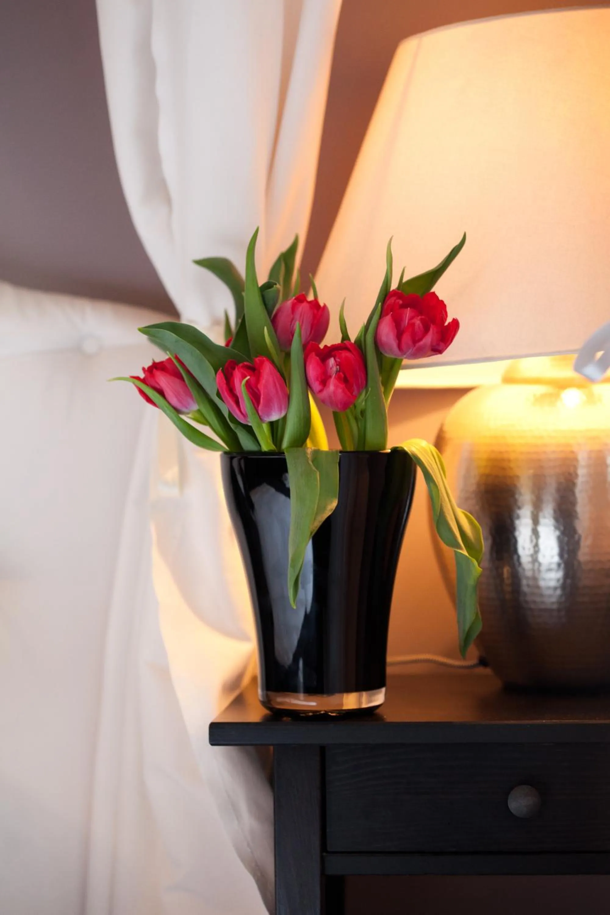 Bed in Angel House Aparthotel