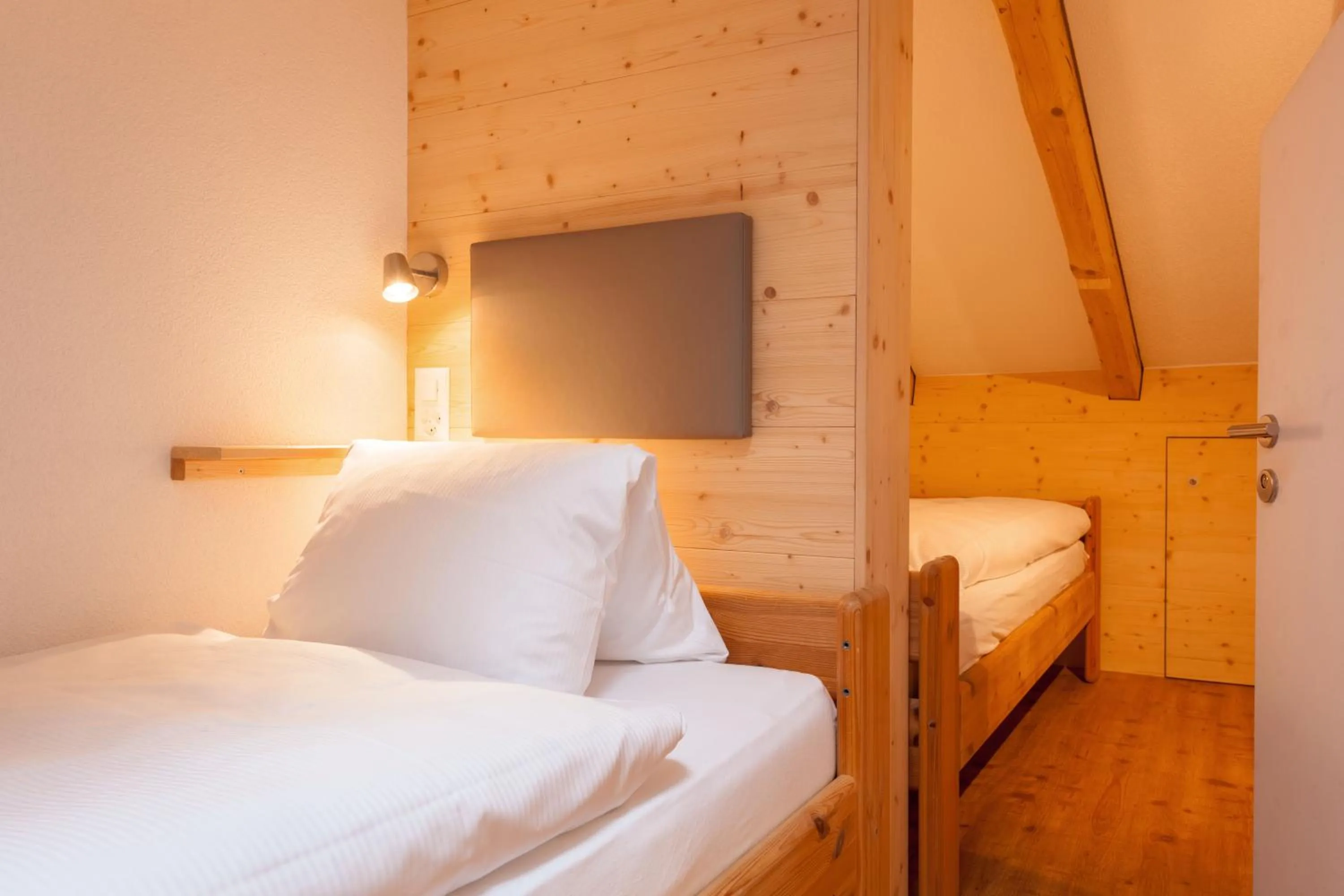 Bedroom, Bed in Hotel Capricorn