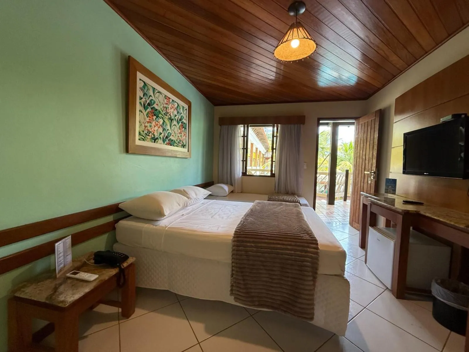 Bedroom, Bed in Hotel Mar de Cabo Frio