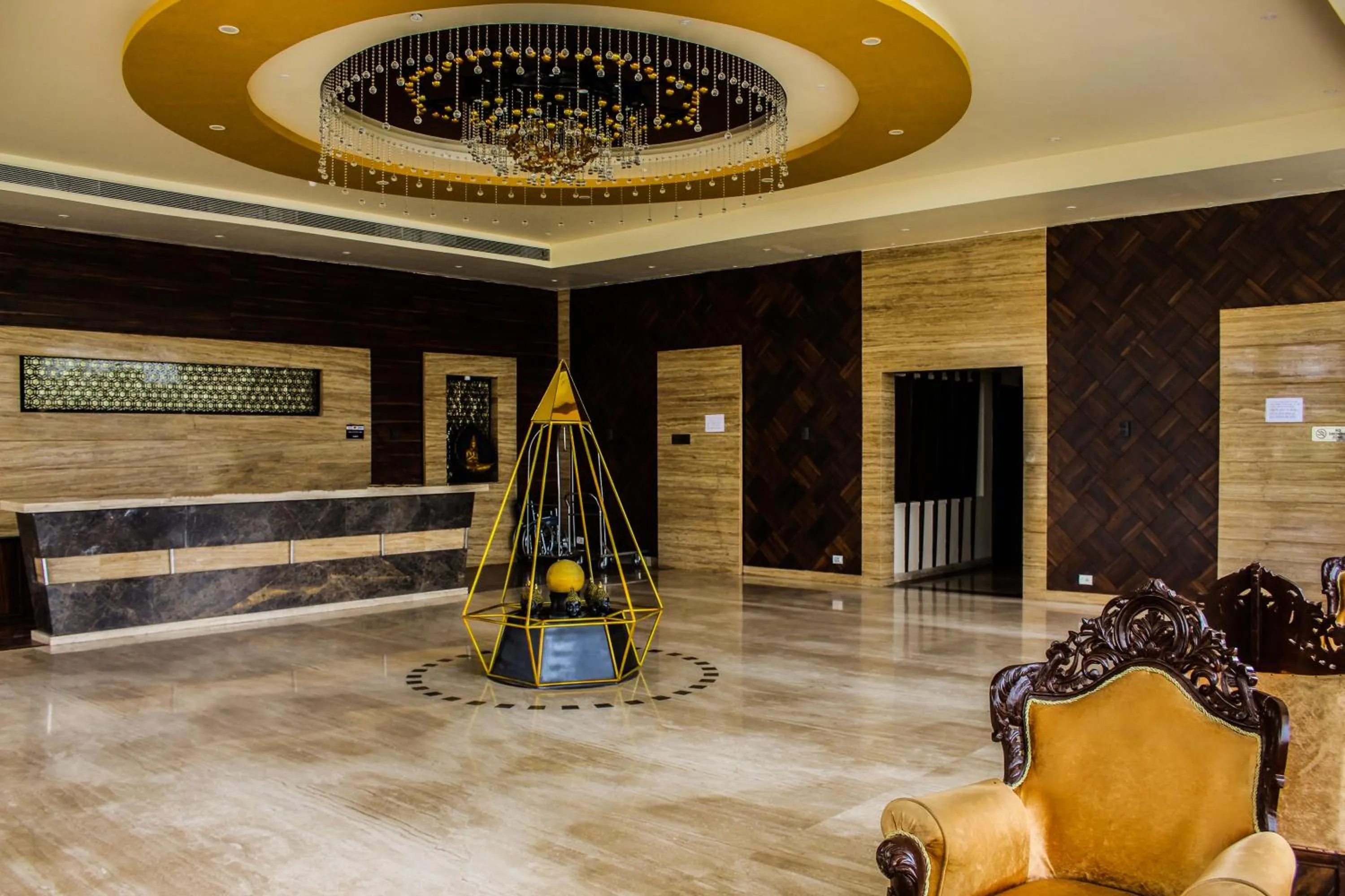 Lobby or reception in Solitaire Hotel And Resorts