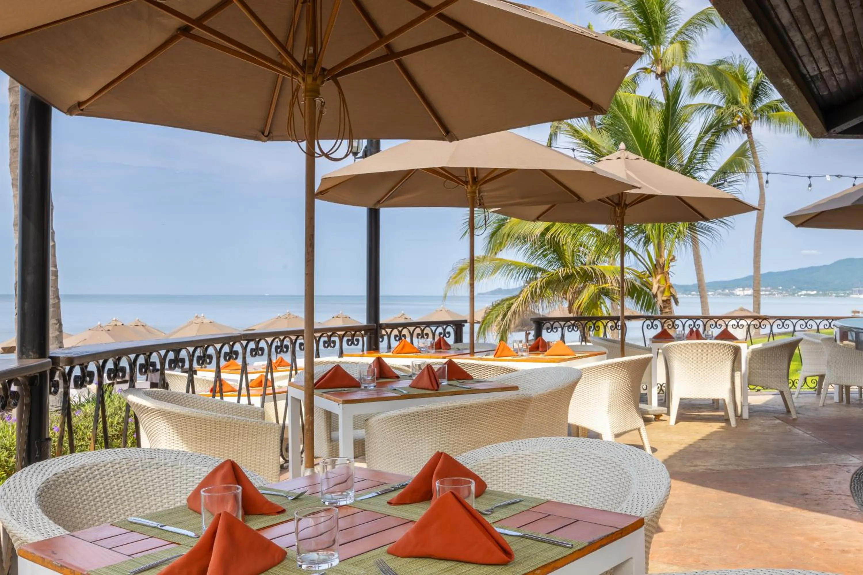 Restaurant/places to eat in Villa Del Palmar Flamingos Beach Resort & Spa