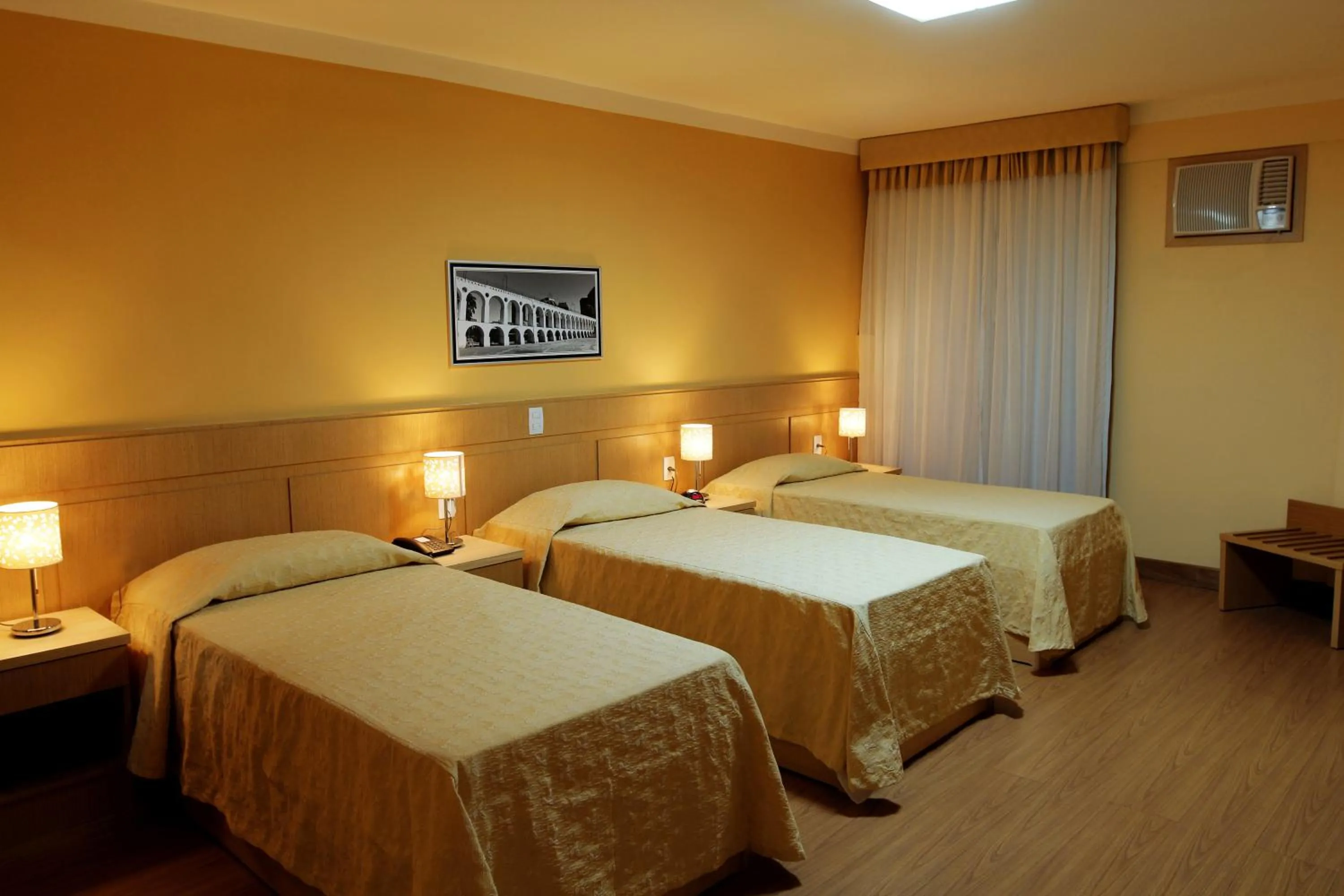 Bed in Hotel Pouso Real