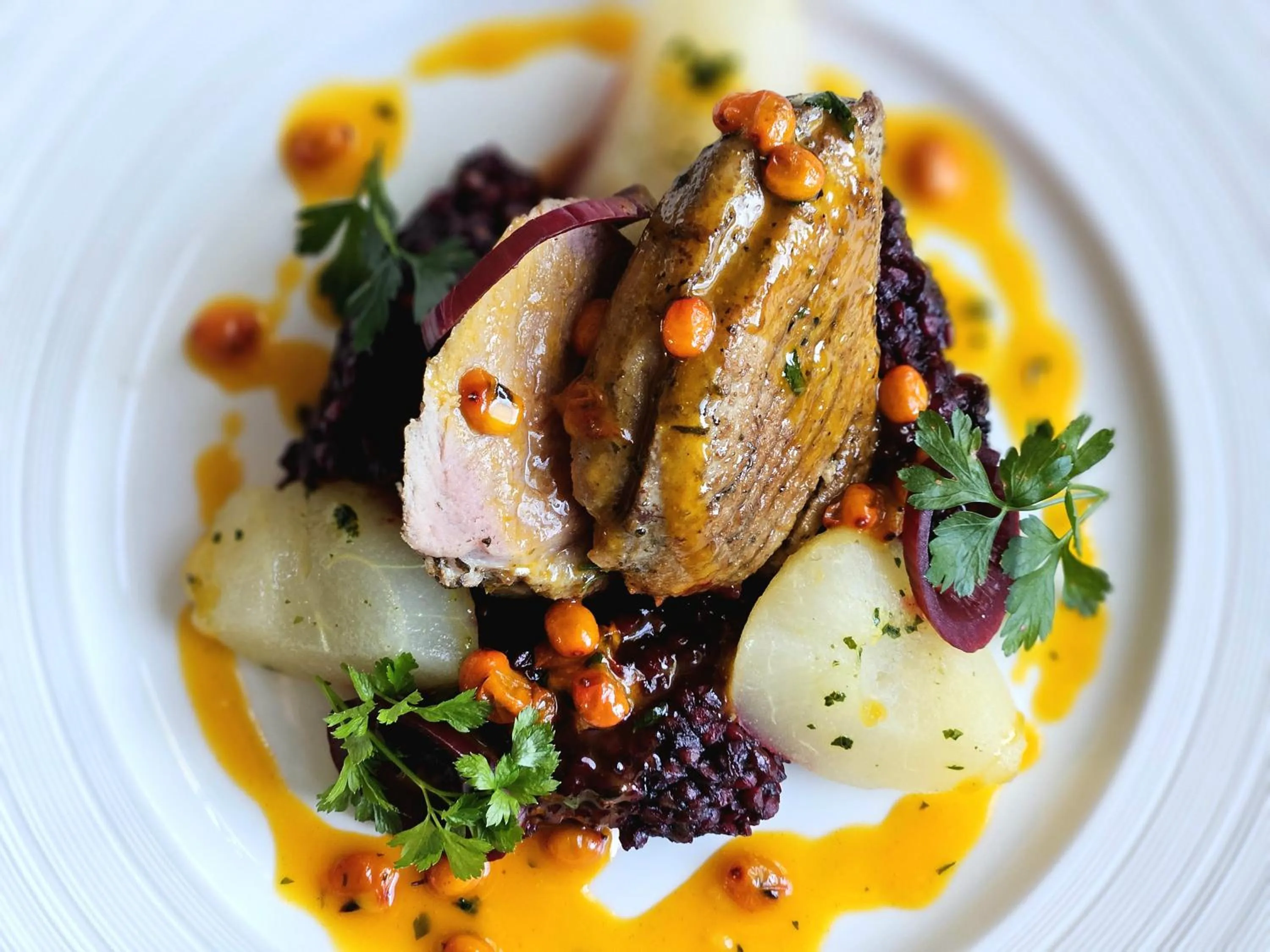 Restaurant/places to eat in Amax Boutique Hotel