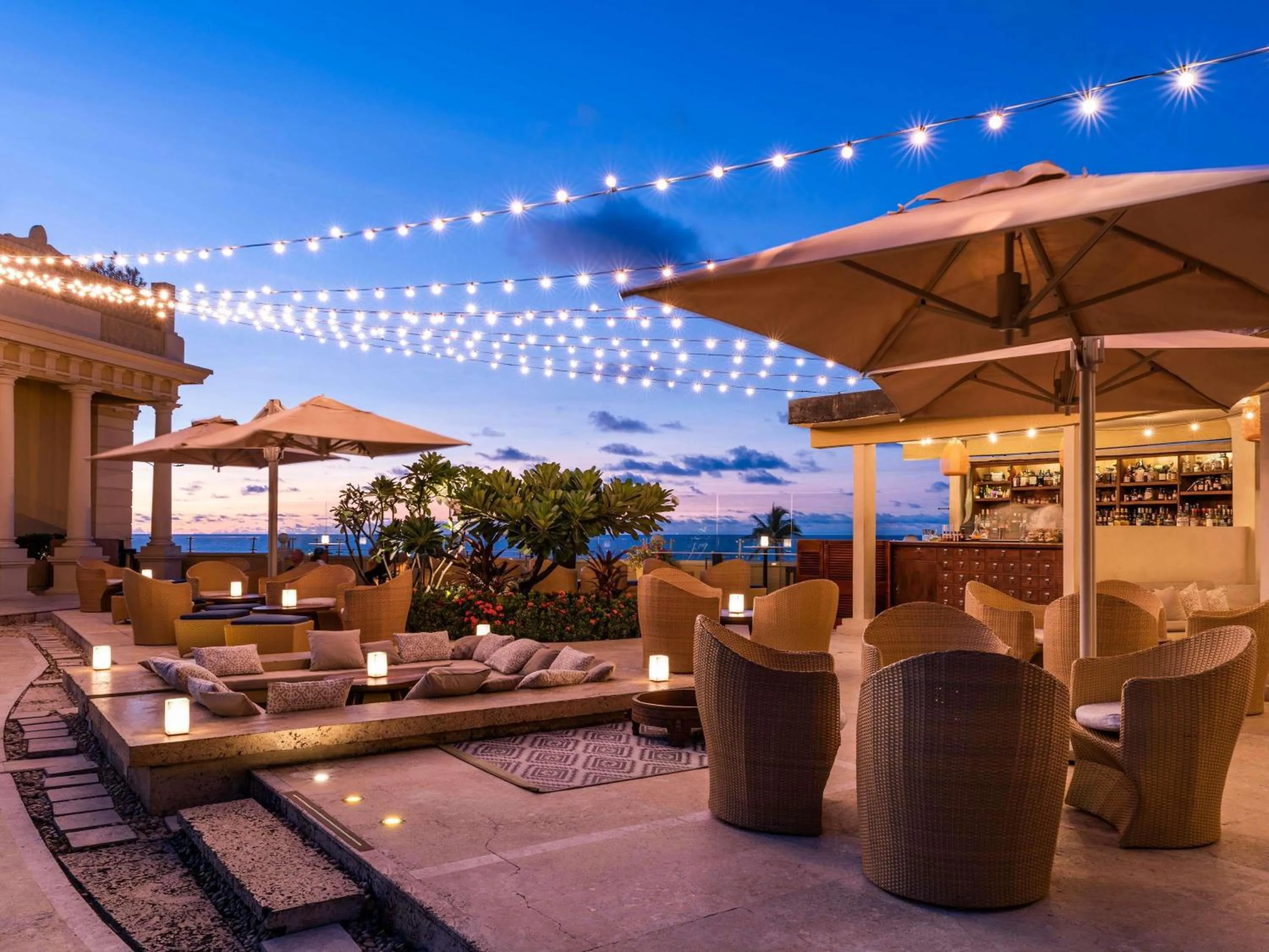 Lounge or bar in Sofitel Legend Santa Clara Cartagena